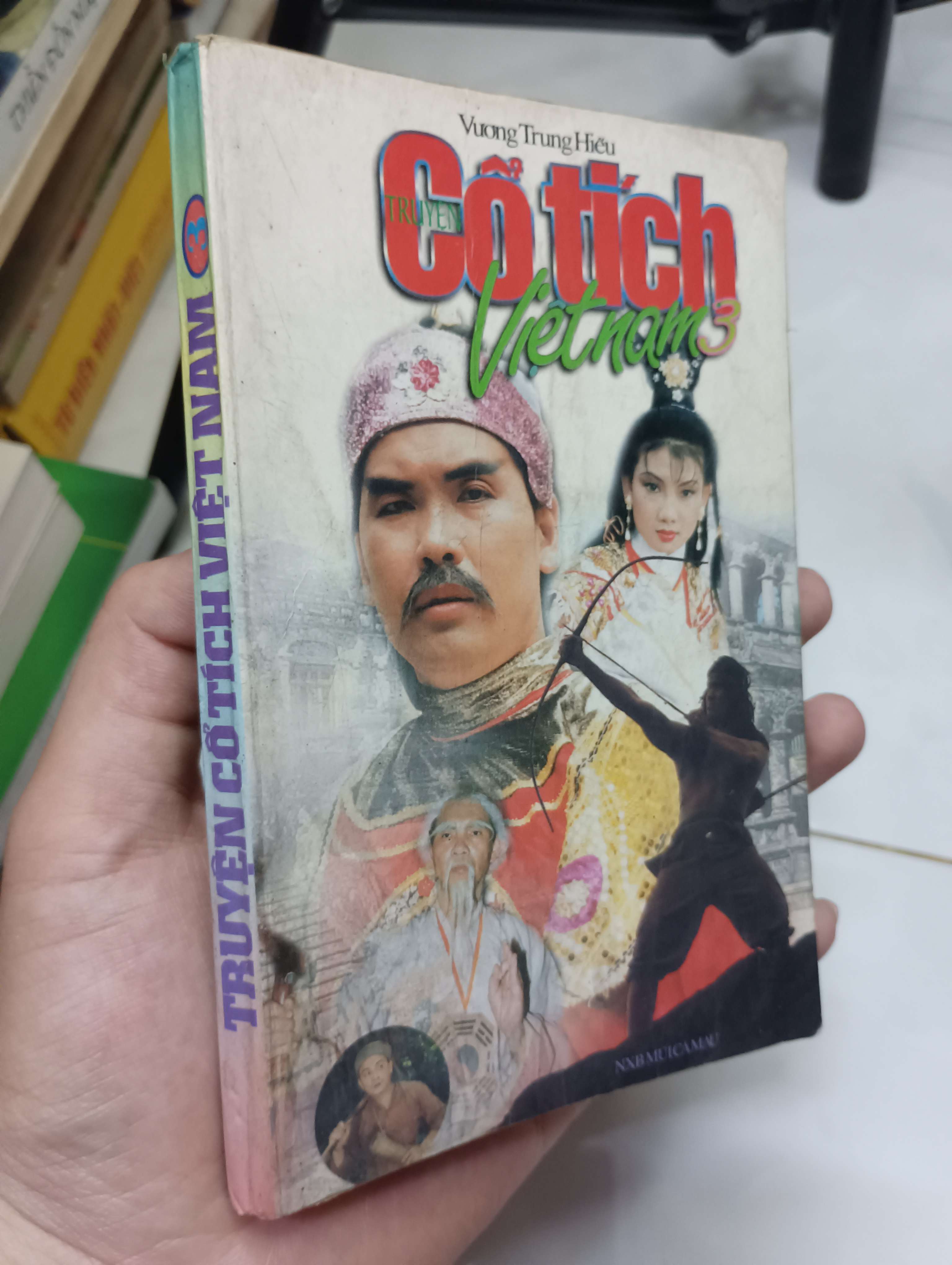 Truyện cổ tích Việt Nam 3 - Vương Trung Hiếu 1998 70% ố rách nhẹ trang đầu bìa nhăn (Văn học Việt Nam) HLSC