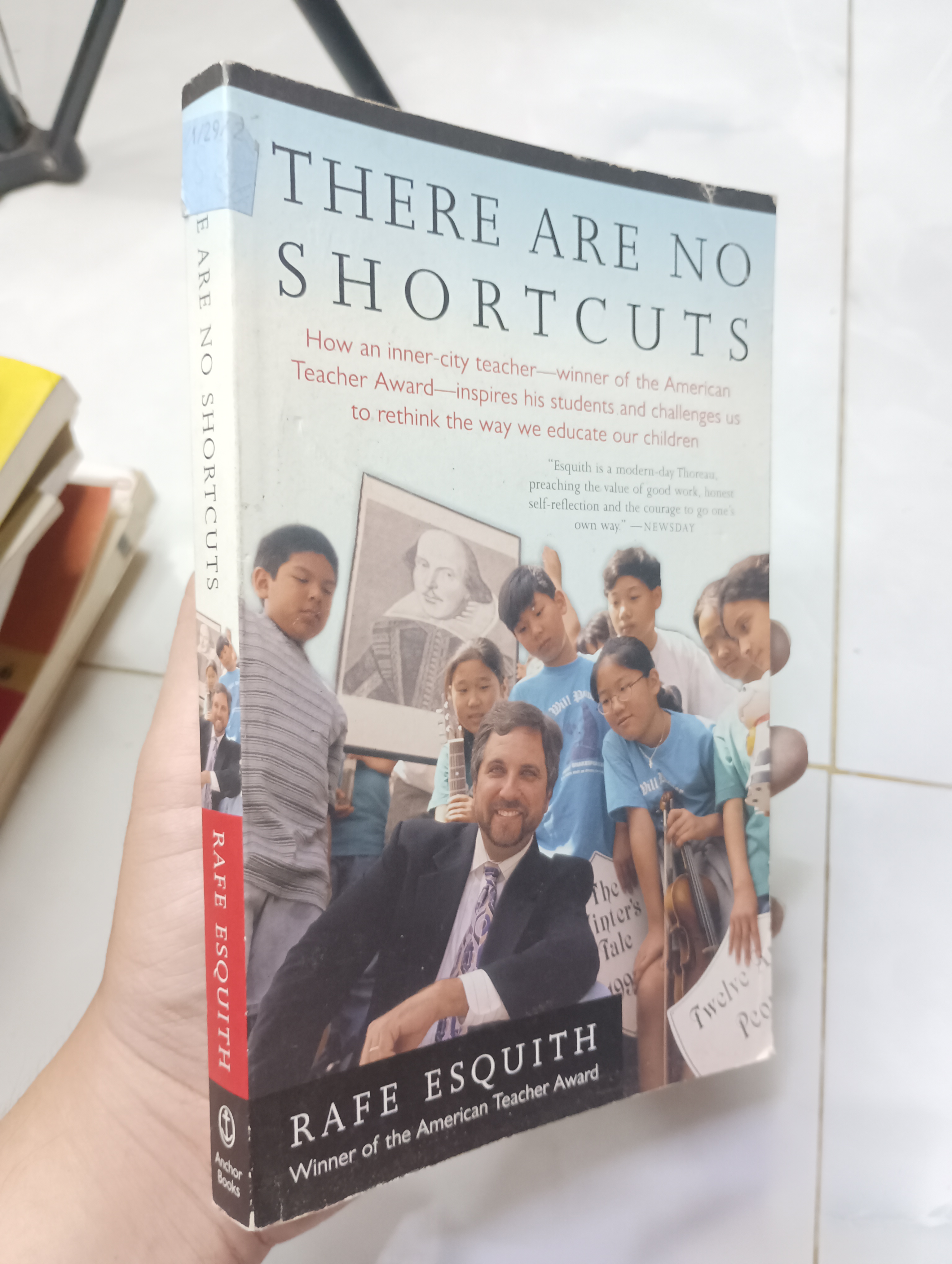 There Are No Shortcuts - Rafe Esquith 80% ố (Sách văn học) HLSC