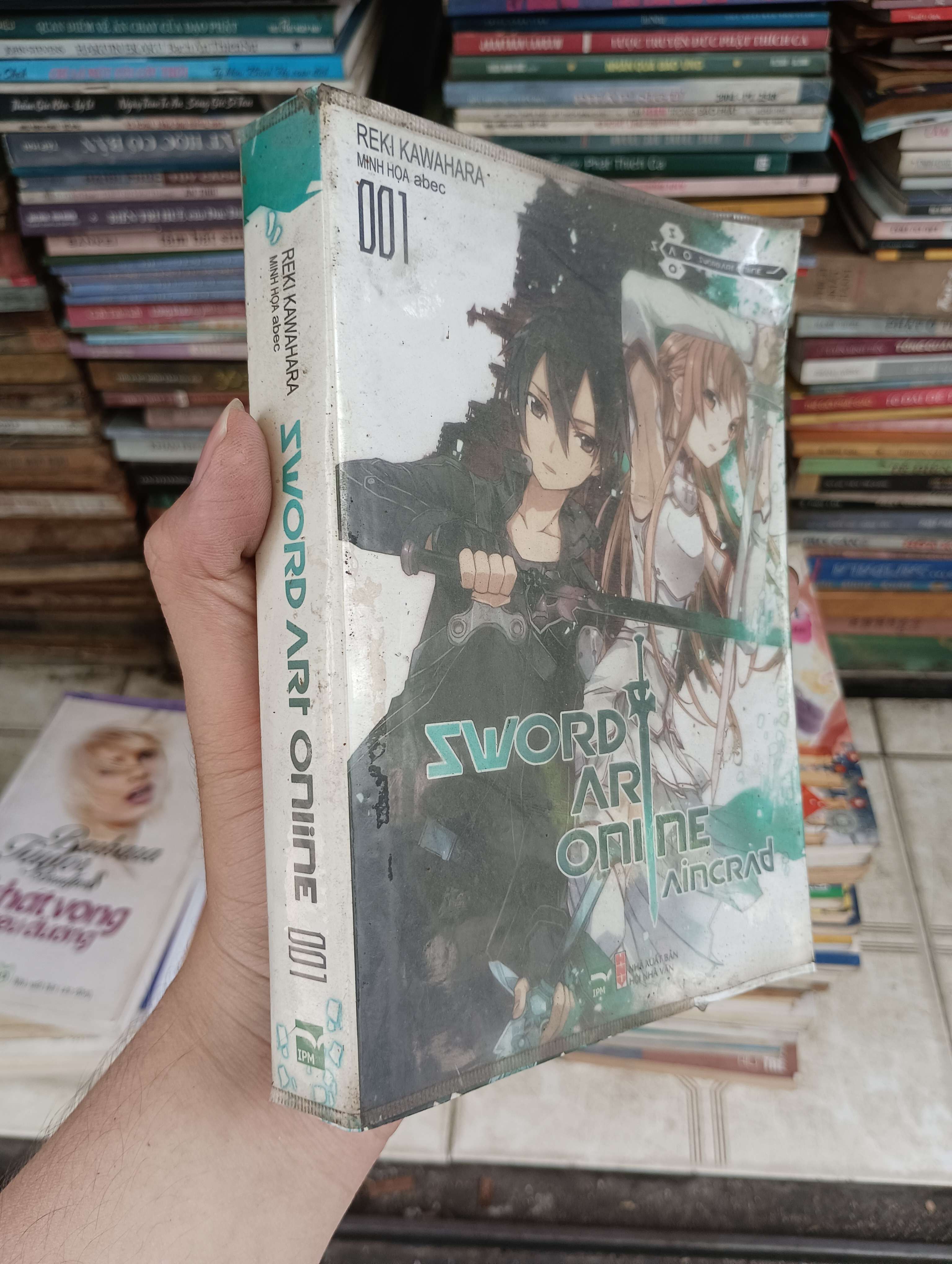 SWORD ART ONLINE -AINCRAD- 001 (REKI KAWAHARA) 2015 (Light Novel) BGB