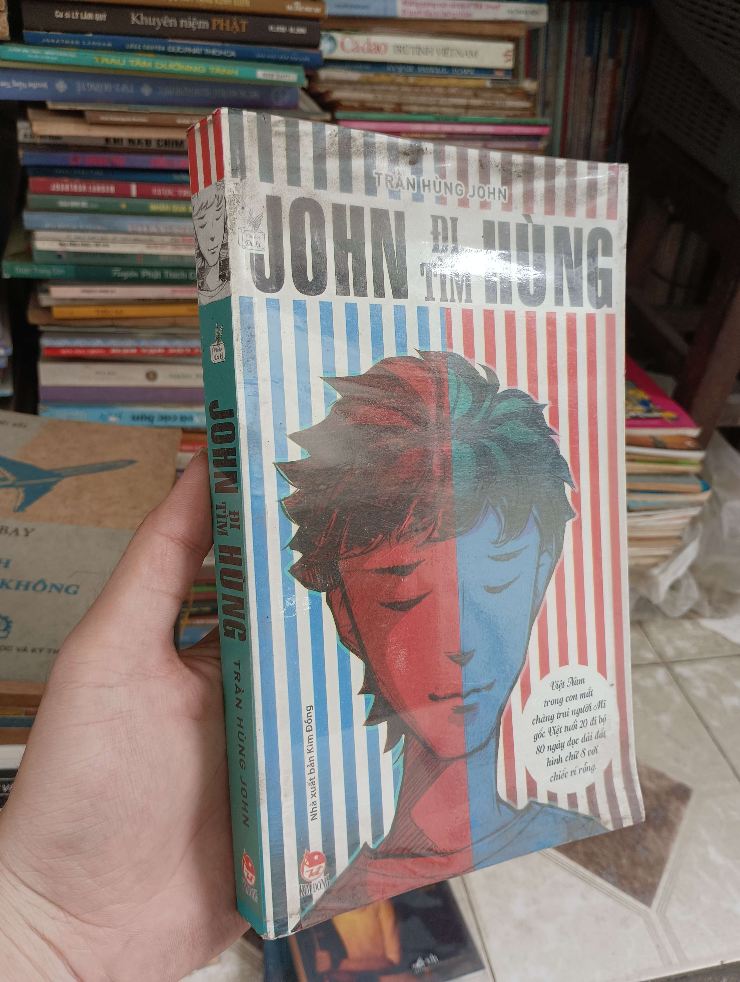 John đi tìm Hùng - Trần Hùng John 2015 (Sách văn học) BGB