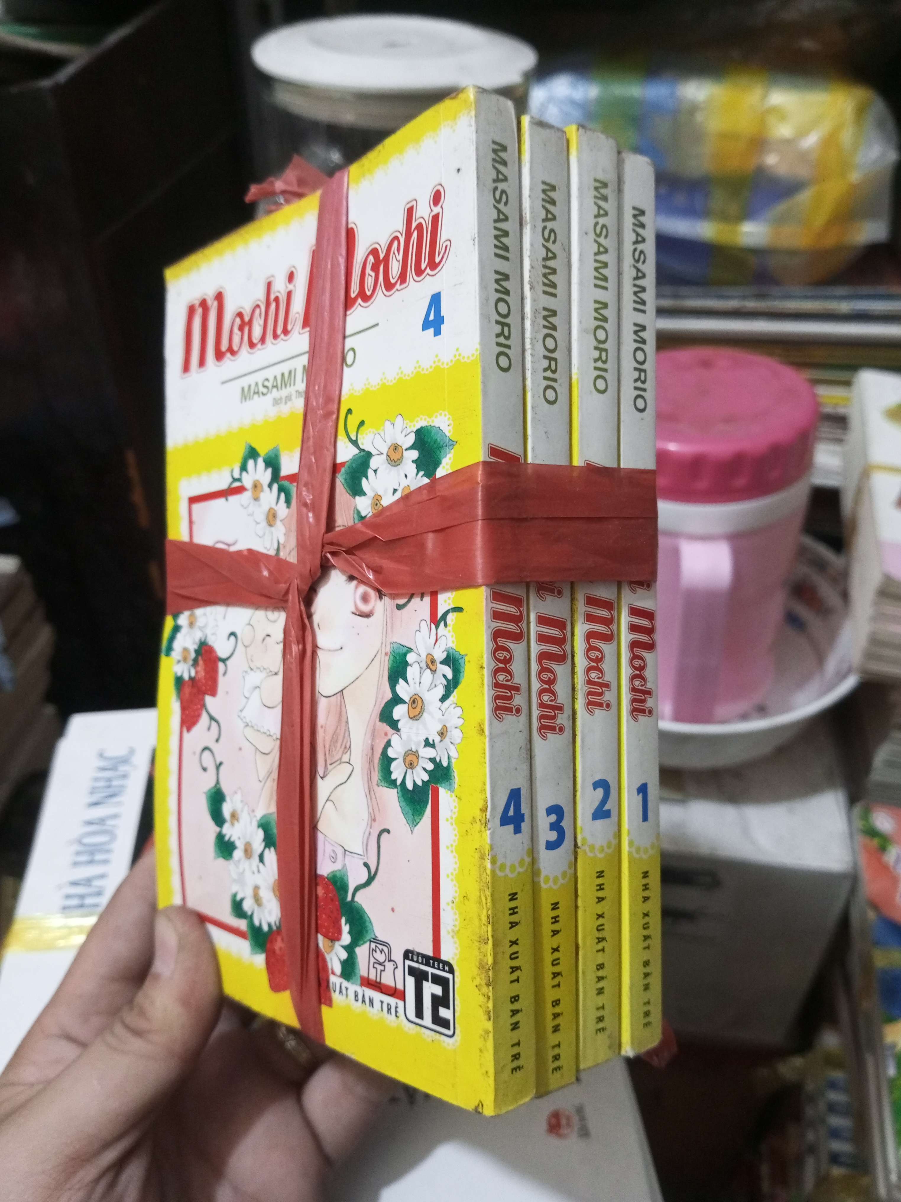 4 cuốn Mochi Mochi (Truyện tranh ) BGB