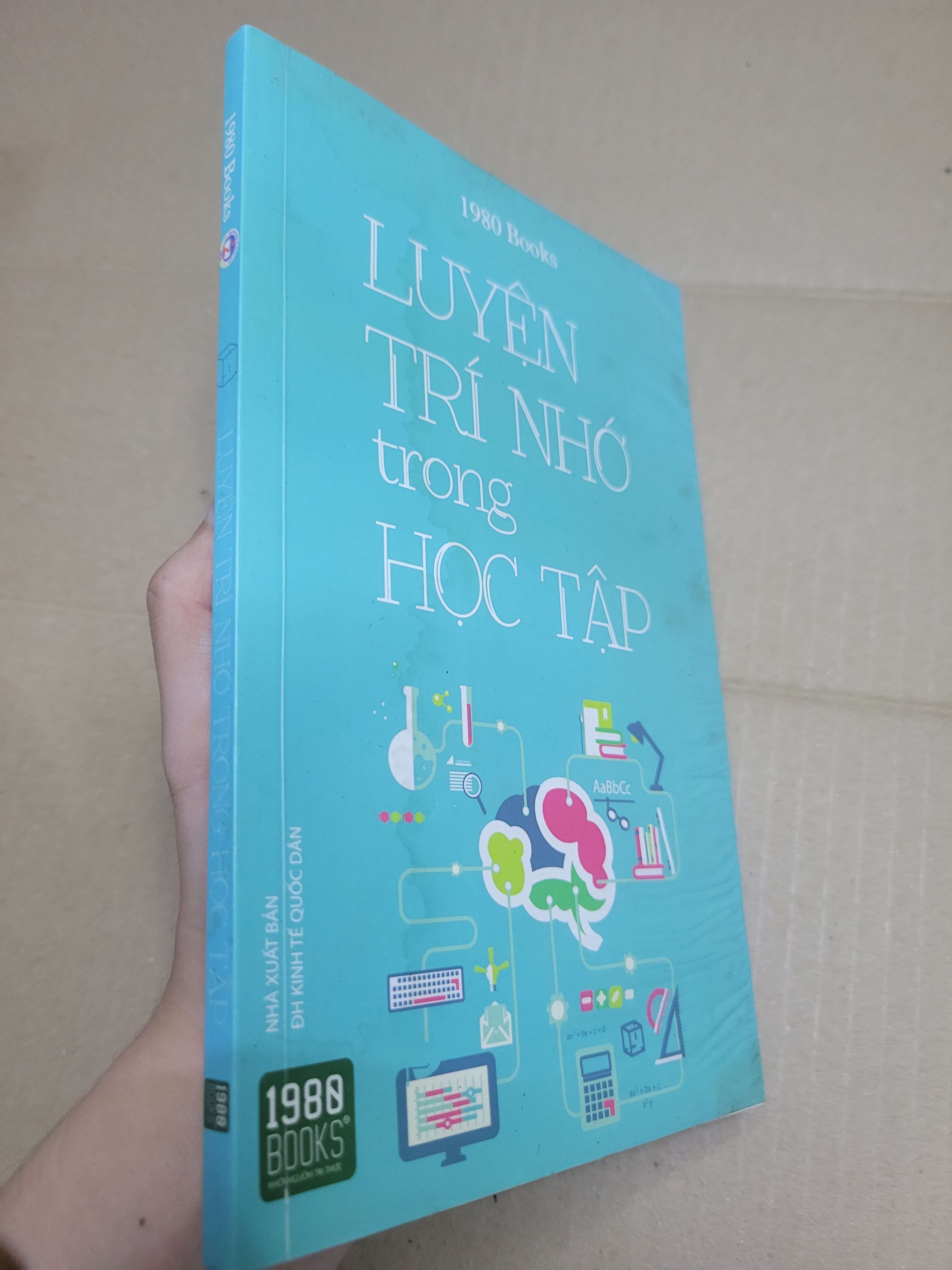 LUYỆN TRÍ NHỚ TRONG HỌC TẬP 2017 mới 70% bị ẩm, có vệt nước, bẩn bìa (Sách kỹ năng) HCM