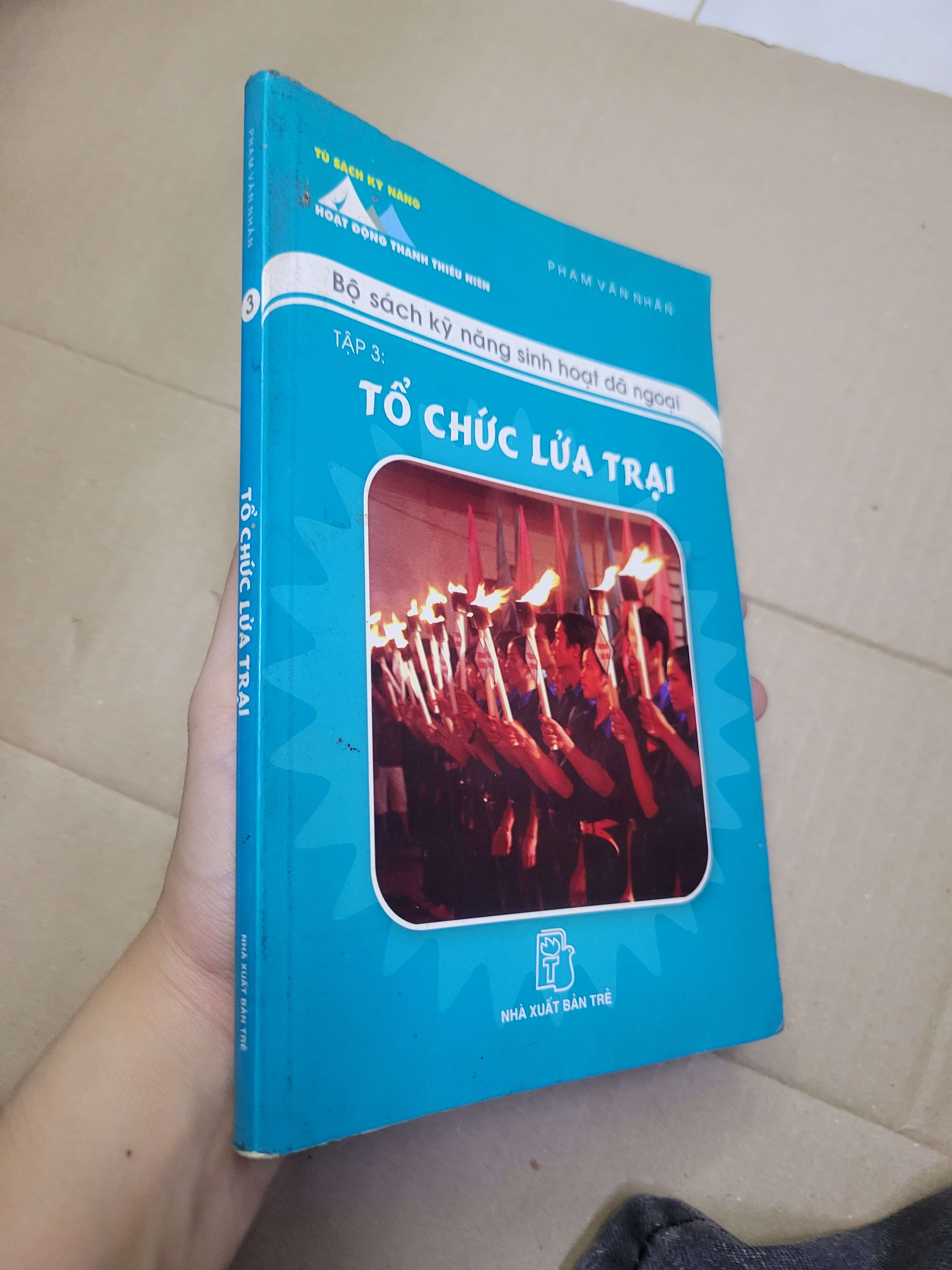 TỔ CHỨC LỬA TRẠI 2008 mới 80% bẩn bìa, ố (Sách kỹ năng) HCM