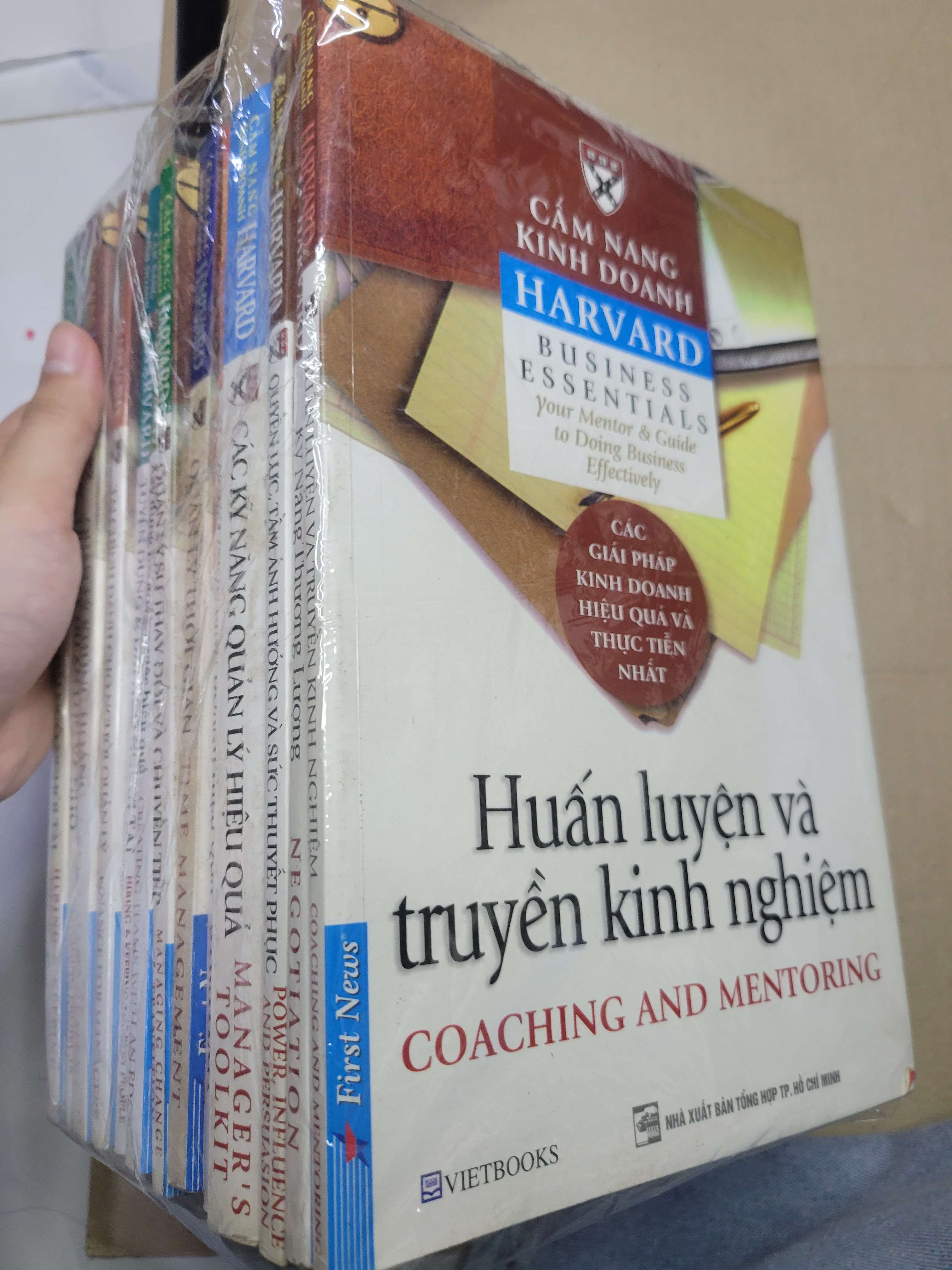 13 cuốn Cẩm nang kinh doanh Harvard mới 80% bẩn bìa, ố (Kinh doanh - Marketing) HCM