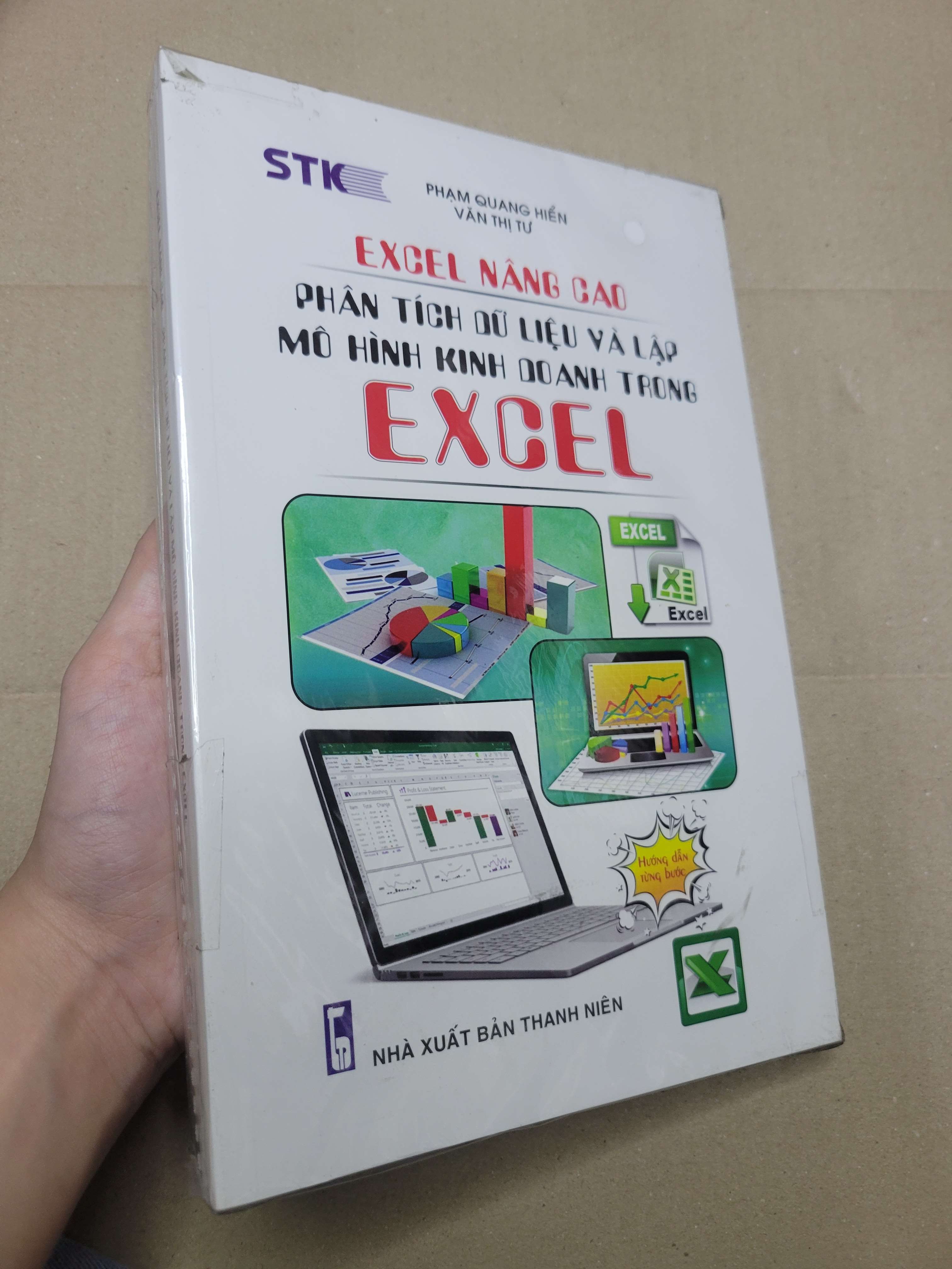 EXCEL NÂNG CAO - PHÂN TÍCH DỮ LIỆU VÀ LẬP MÔ HÌNH KINH DOANH TRONG EXCEL mới 90% bẩn seal (Sách giáo khoa - giáo trình) HCM