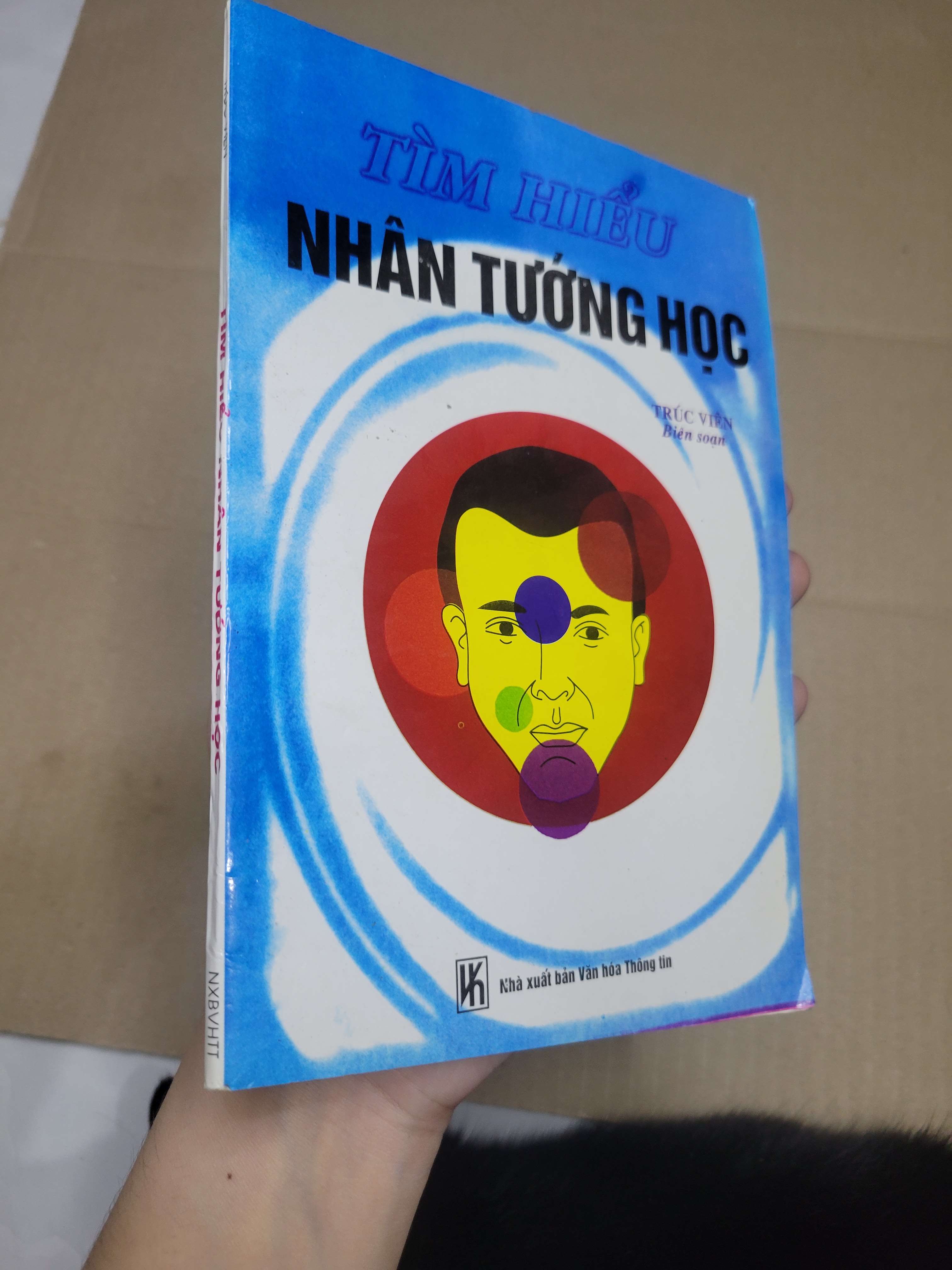 TÌM HIỂU NHÂN TƯỚNG HỌC - TRÚC VIÊN 2000 mới 90% bẩn bìa, ố nhẹ (Kỹ năng sống) HCM