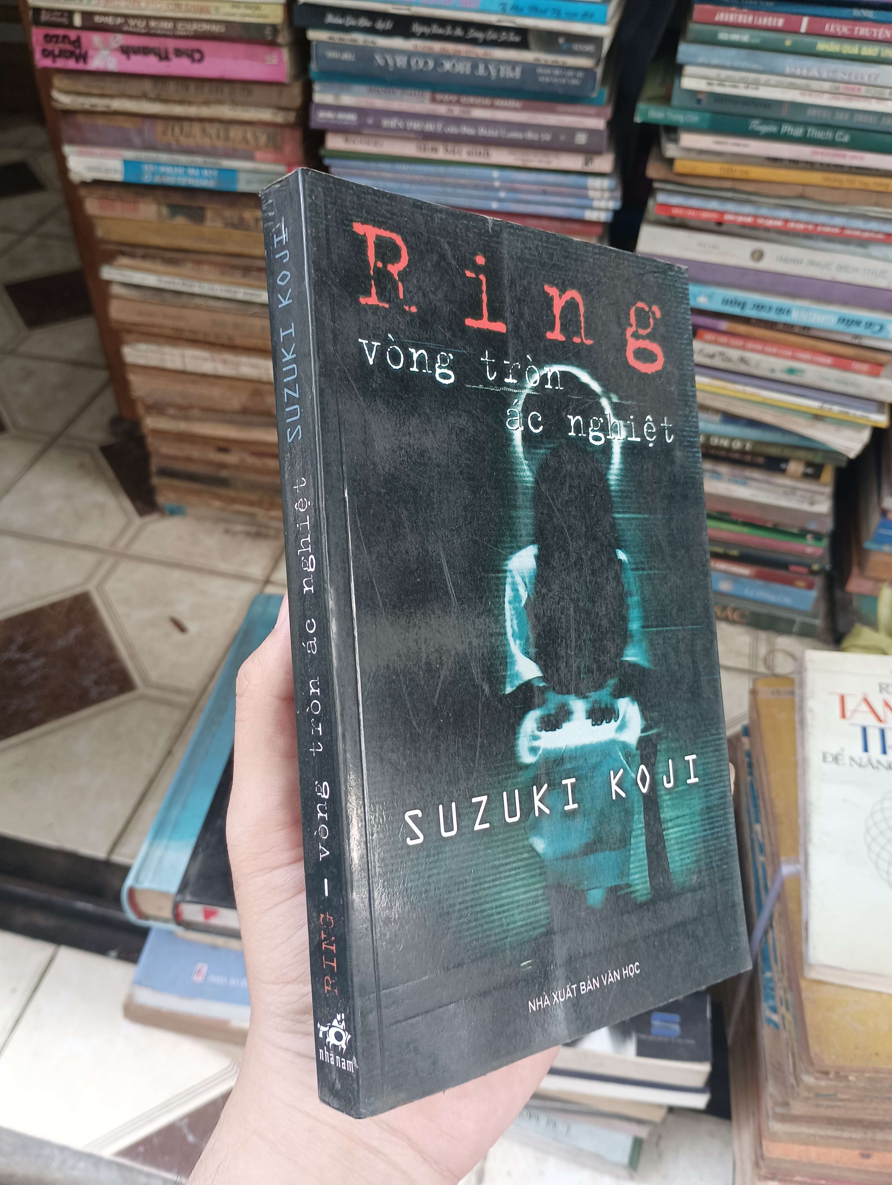Ring - vòng tròn ác nghiệt - Suzuki Koji 2007 (Tiểu Thuyết) BGB