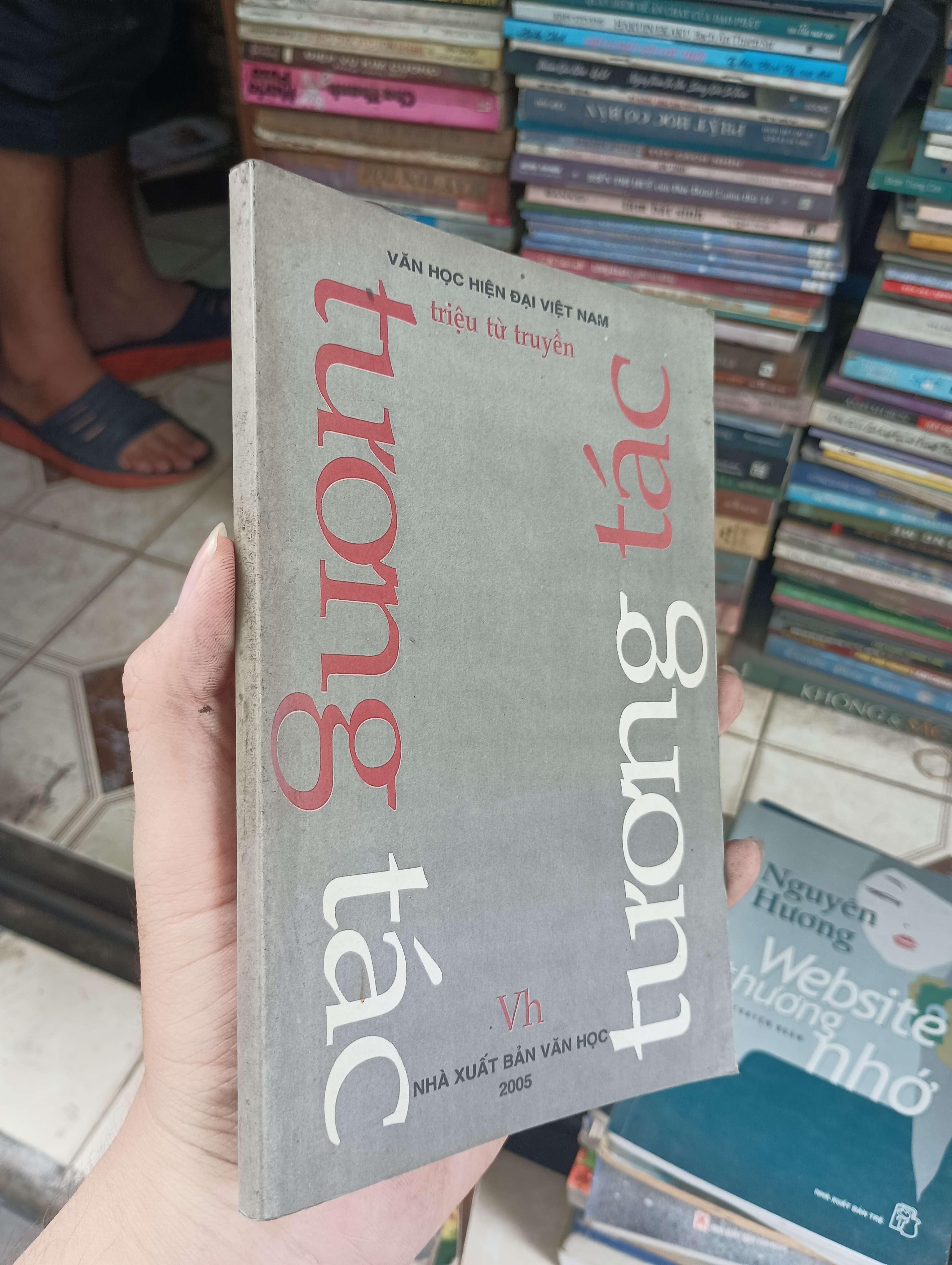Tương tác - Hương Nguyễn Not found Not found - Triệu Từ Truyền 2005 (Truyện Ngắn) BGB