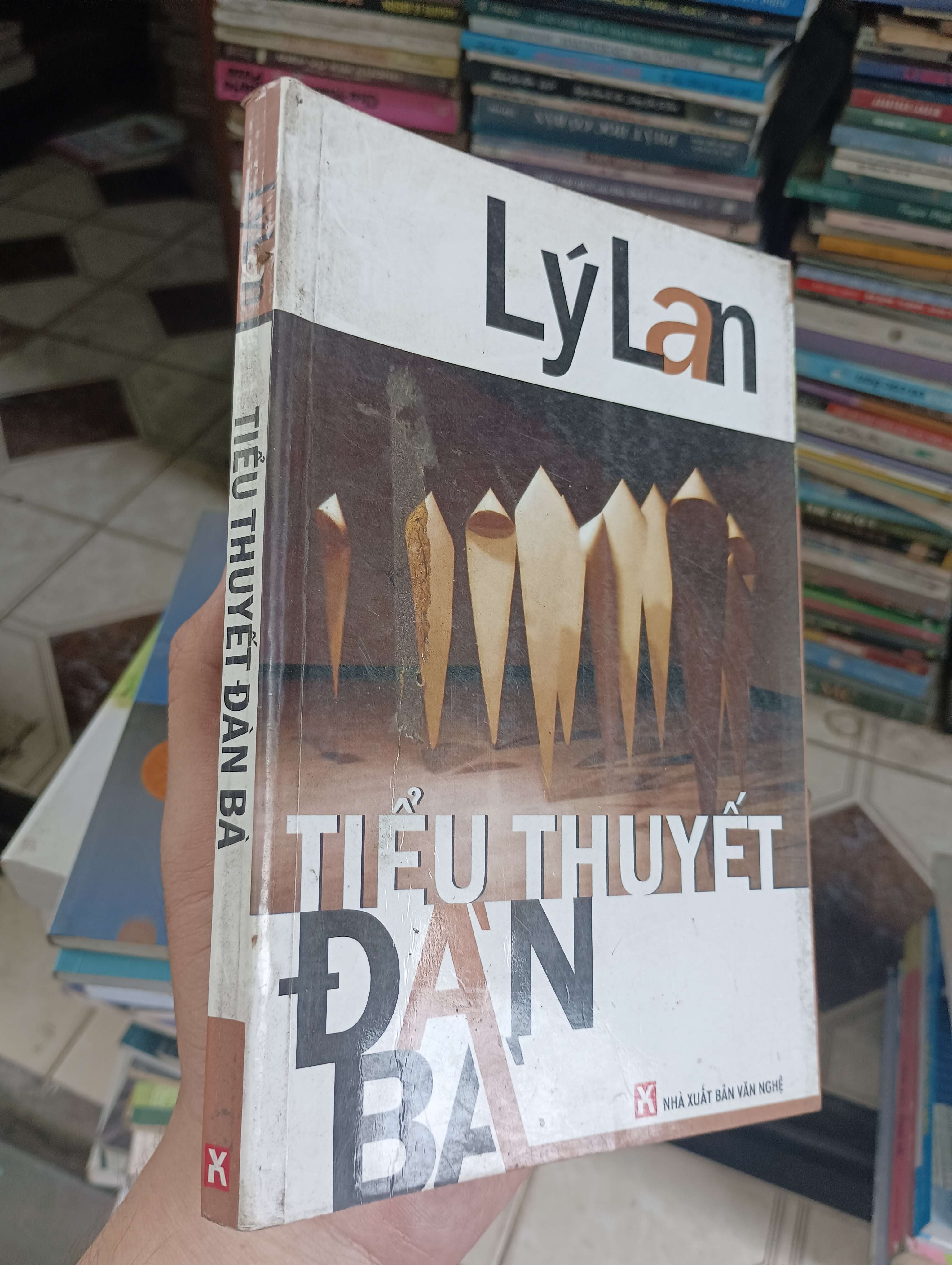 Tiểu thuyết đàn bà - Lý Làn 2008 (Tiểu Thuyết) BGB