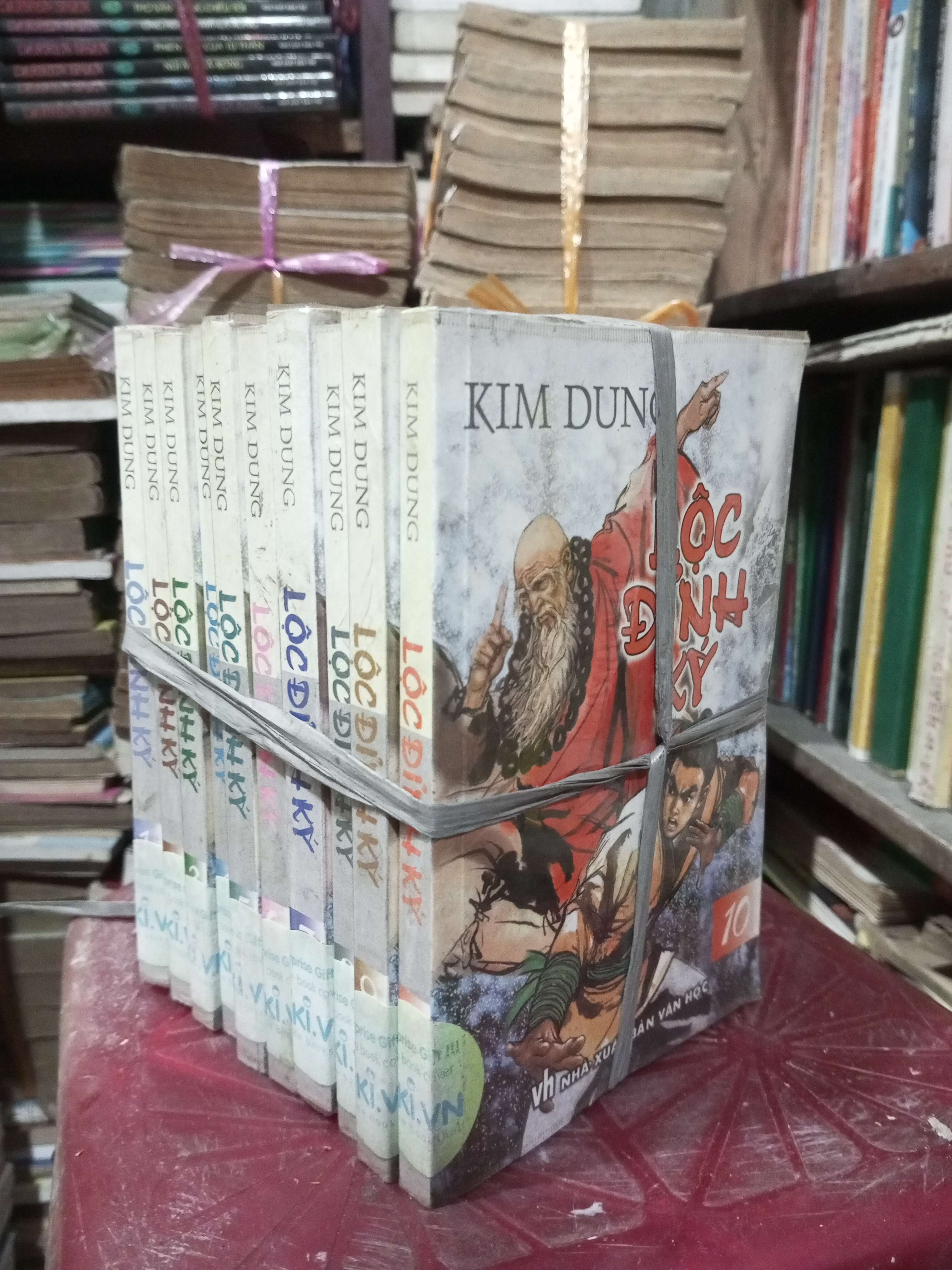 10 cuốn Lộc Đỉnh Ký - Kim Dung (Văn học nước ngoài) BGB