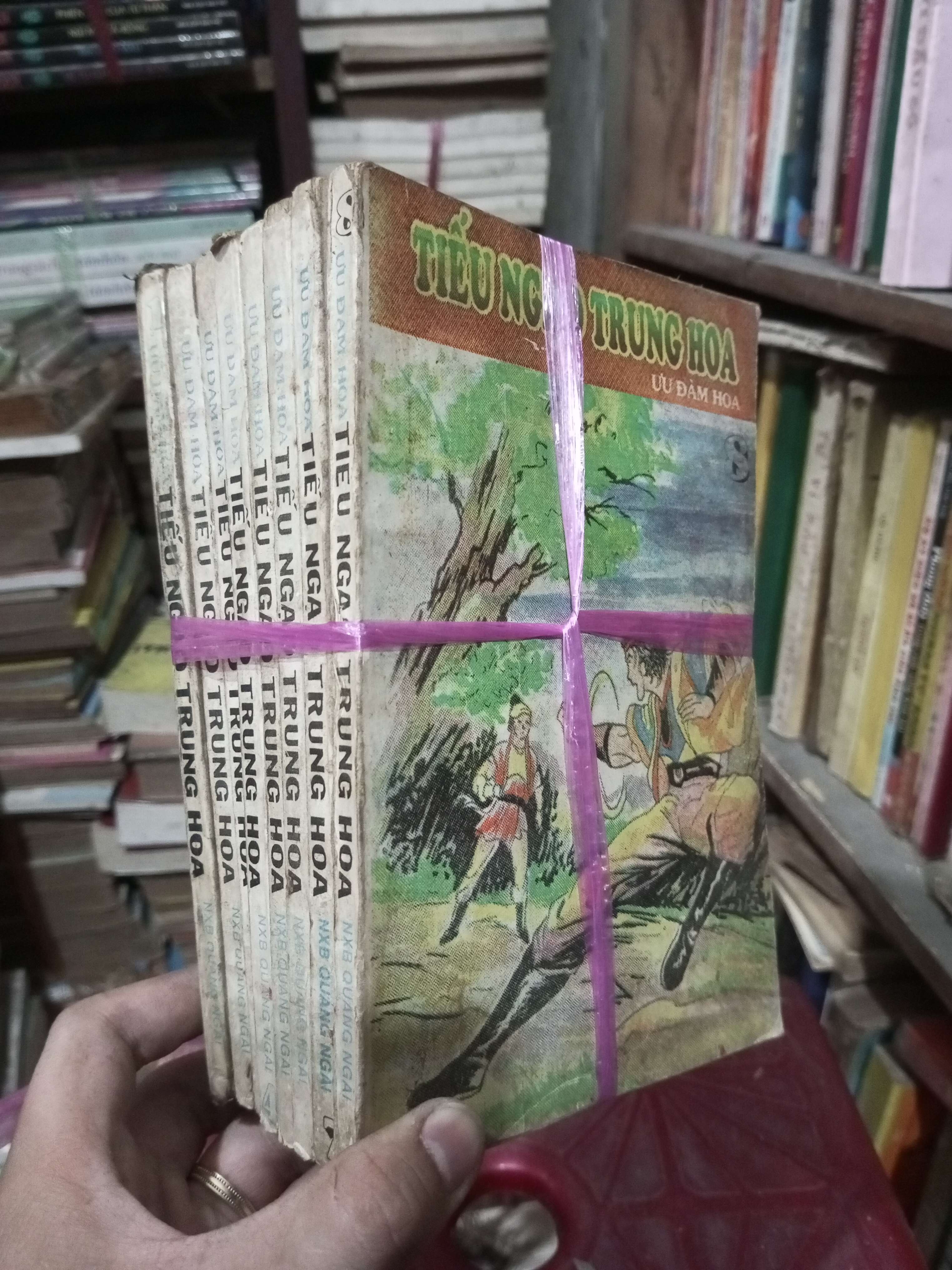 8 cuốn Tiếu Ngạo Trung Hoa - Ưu Đàm Hoa (Văn học nước ngoài) BGB