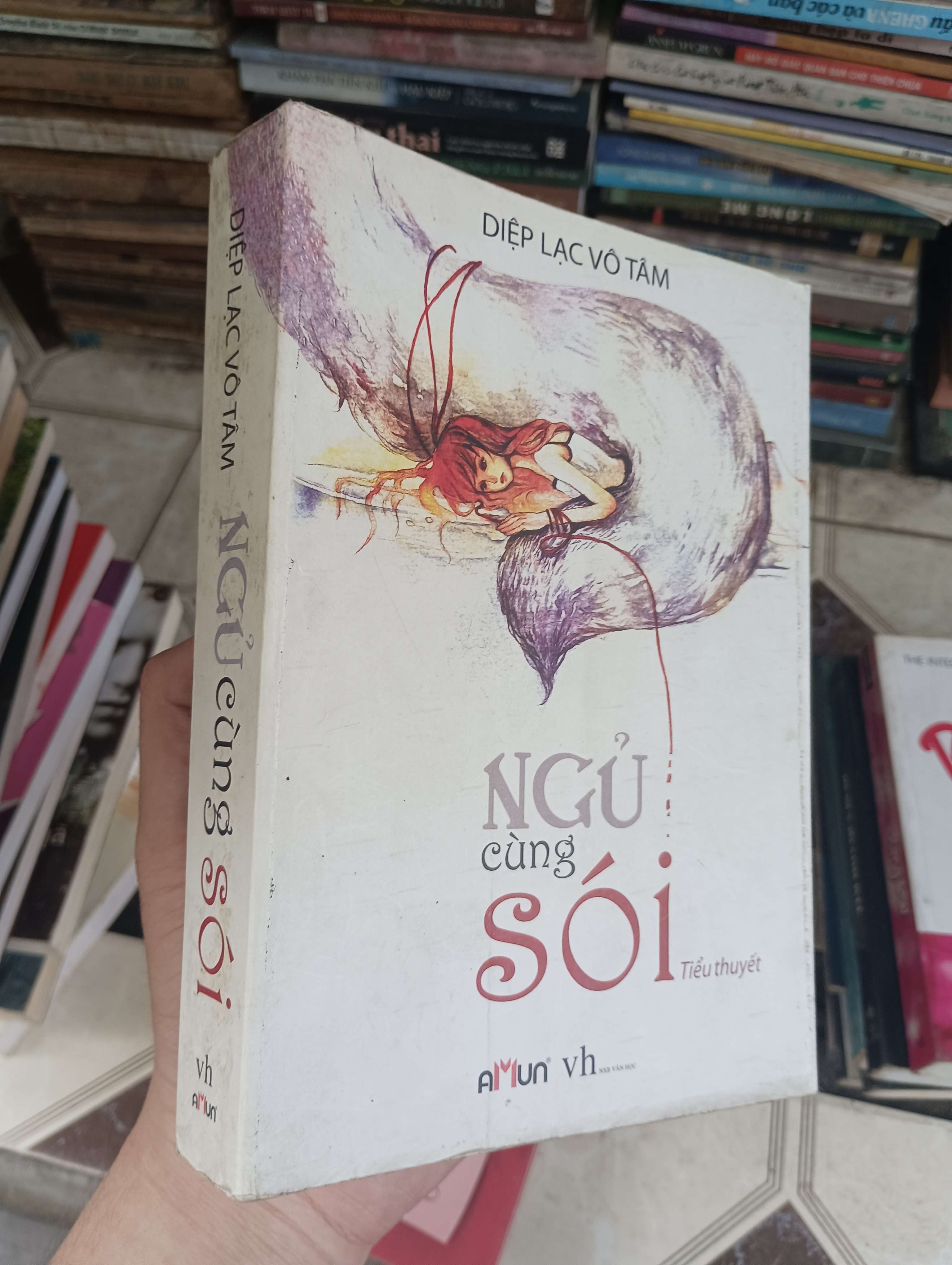 Ngủ cùng sói - Diệp Lạc Vô Tâm 2012 (Tiểu Thuyết) BGB