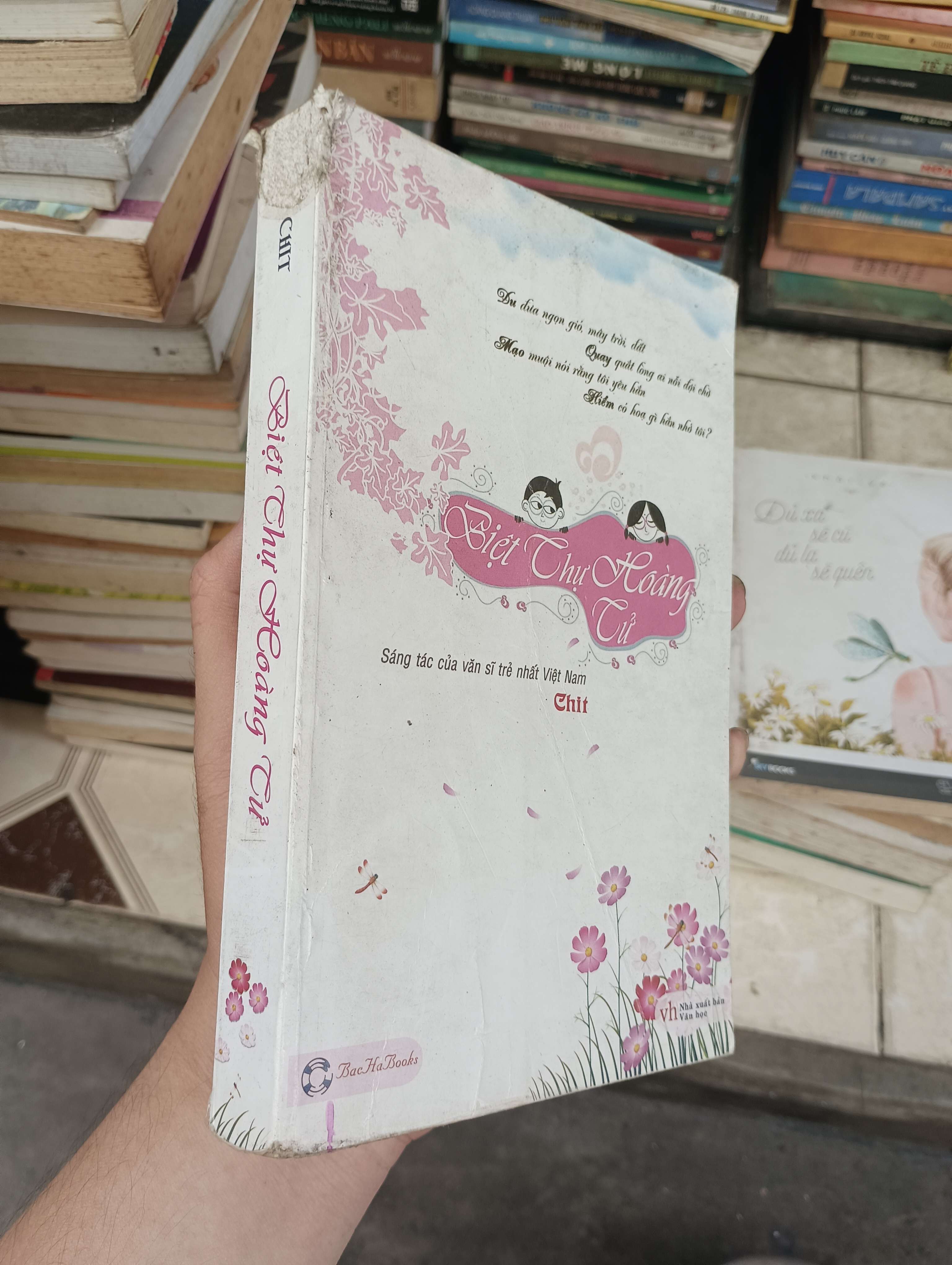 Biệt Thự Hoàng Tử - Chit 2011201 (Tiểu Thuyết) BGB