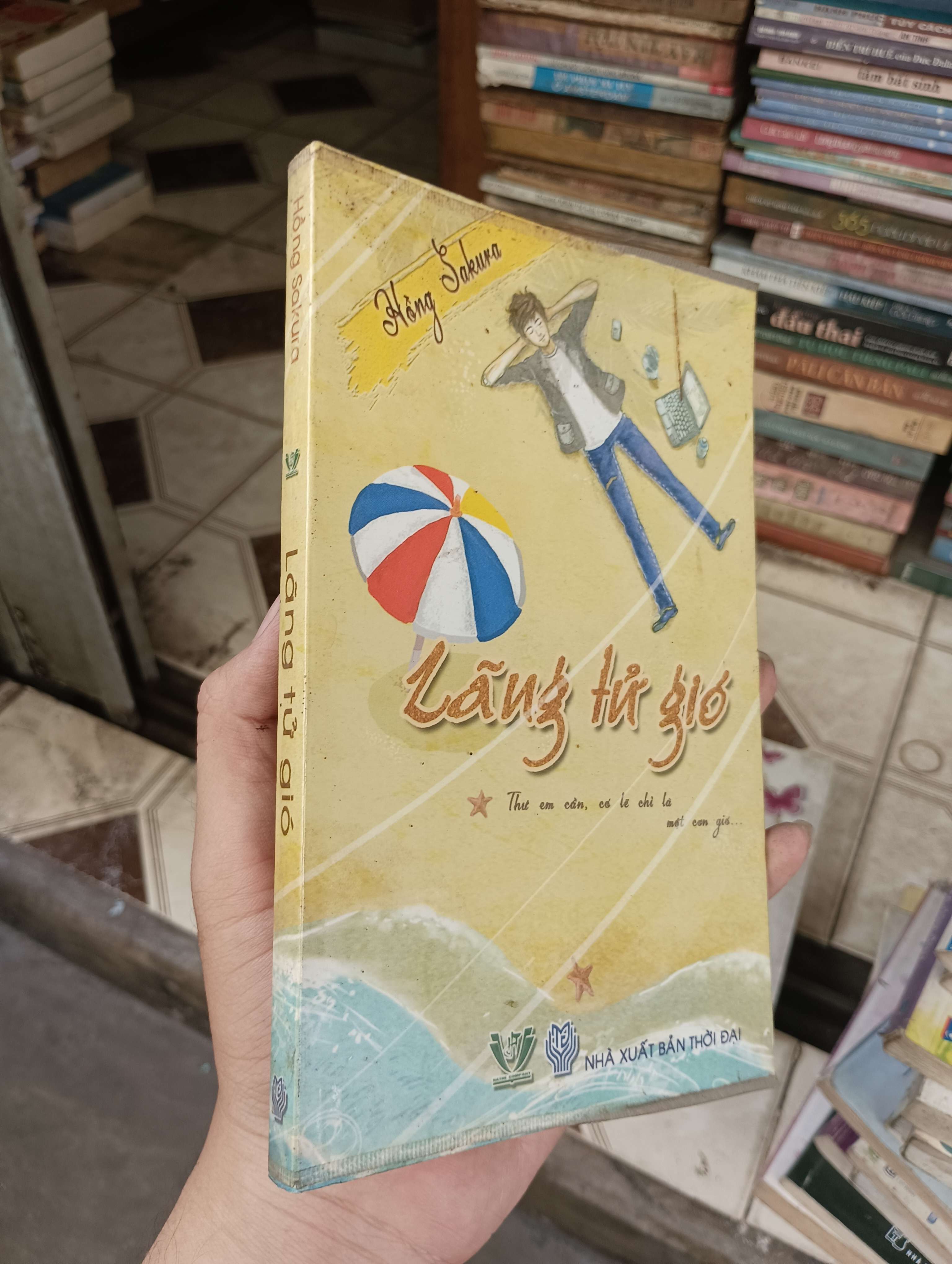 Lãng tử gió - Hồng Sakura 2012 (Tiểu Thuyết) BGB