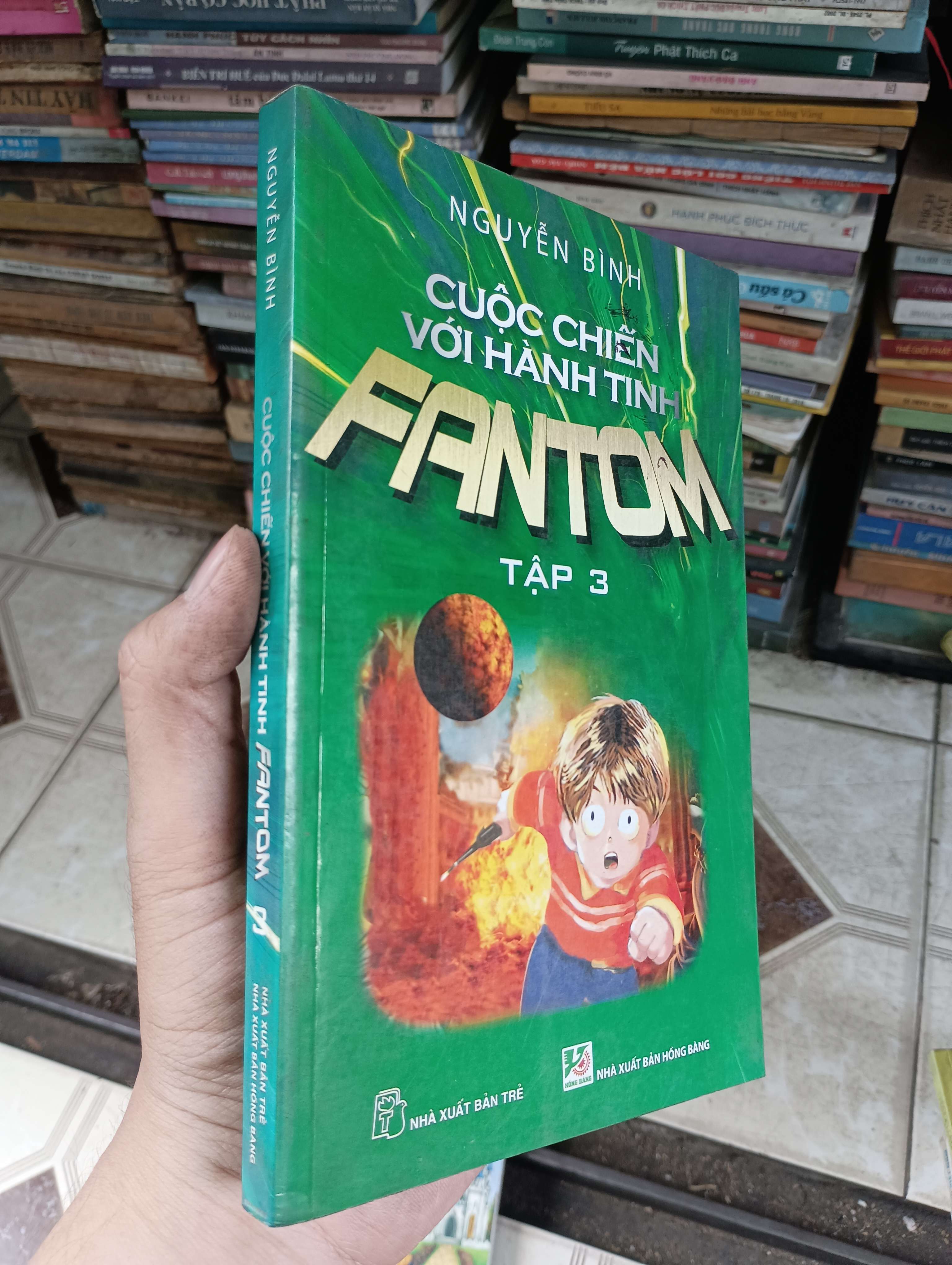 Cuộc chiến với hành tinh FANTOM - Tập 3 (Nguyễn Bình) (Sách thiếu nhi) BGB