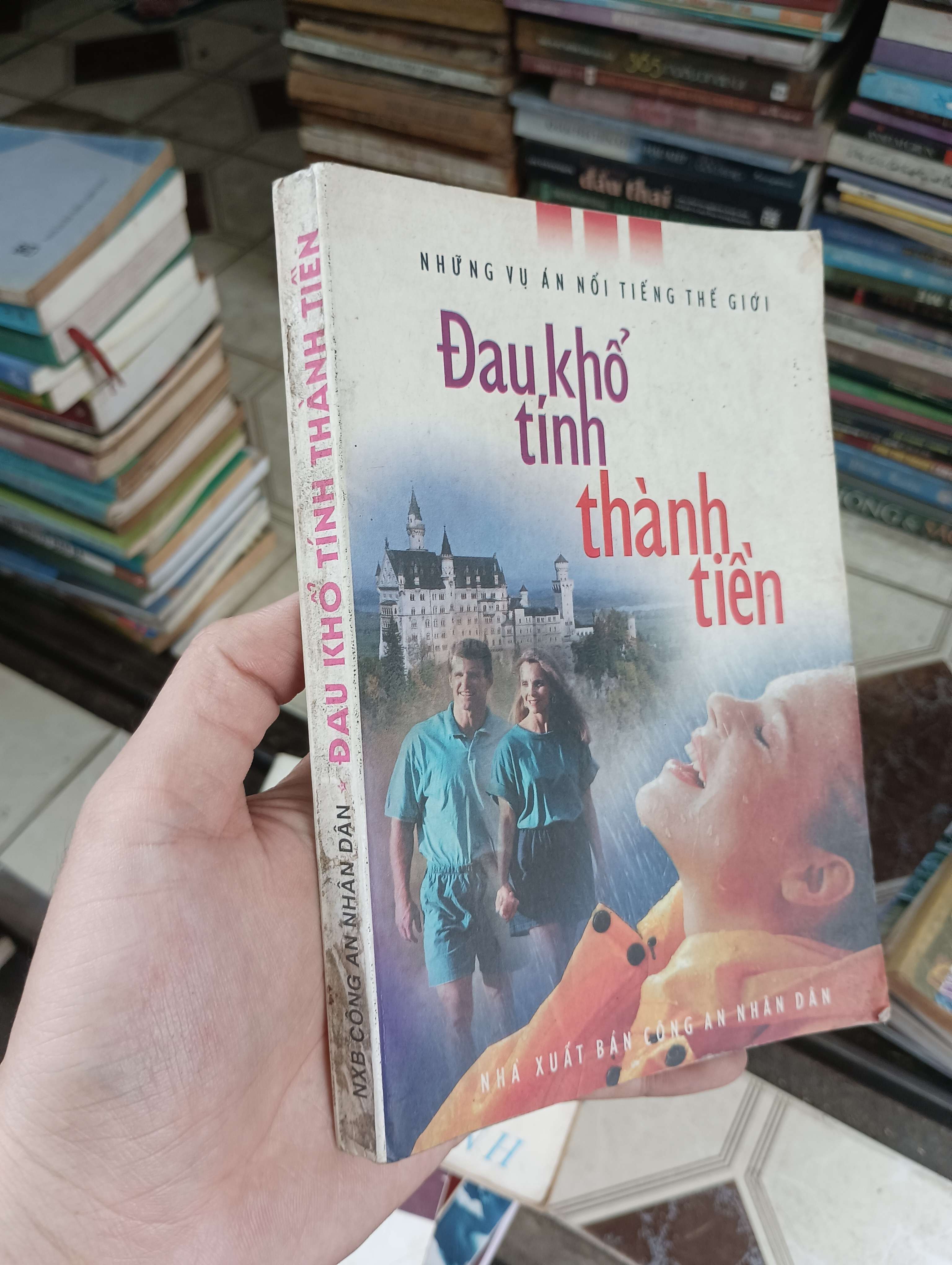 Đau khổ tính thành tiên (Những vụ án nổi tiếng thế giới) 2000 (Tiểu Thuyết) BGB
