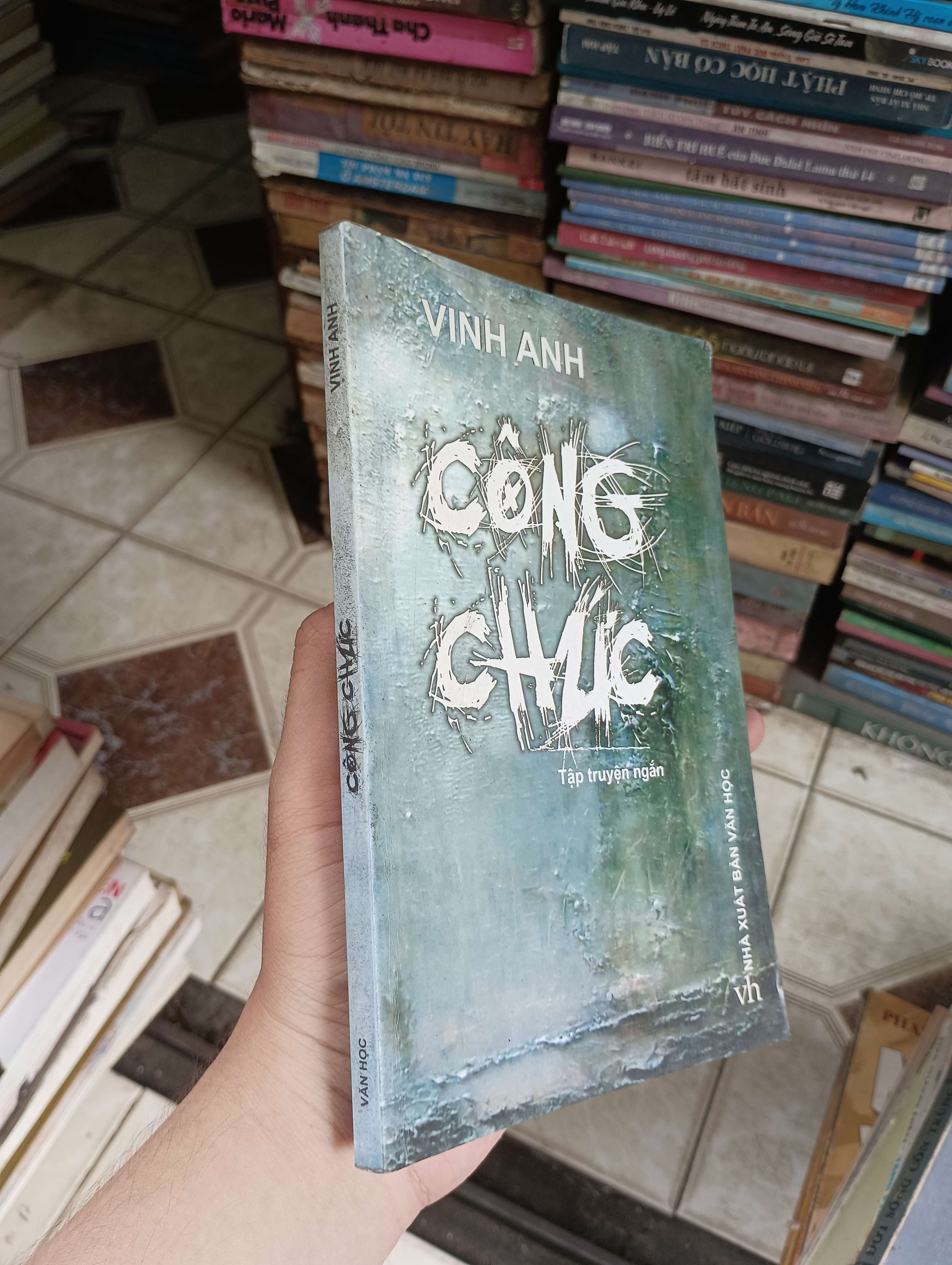 Công chức - Vinh Anh 2008 (Truyện Ngắn) BGB
