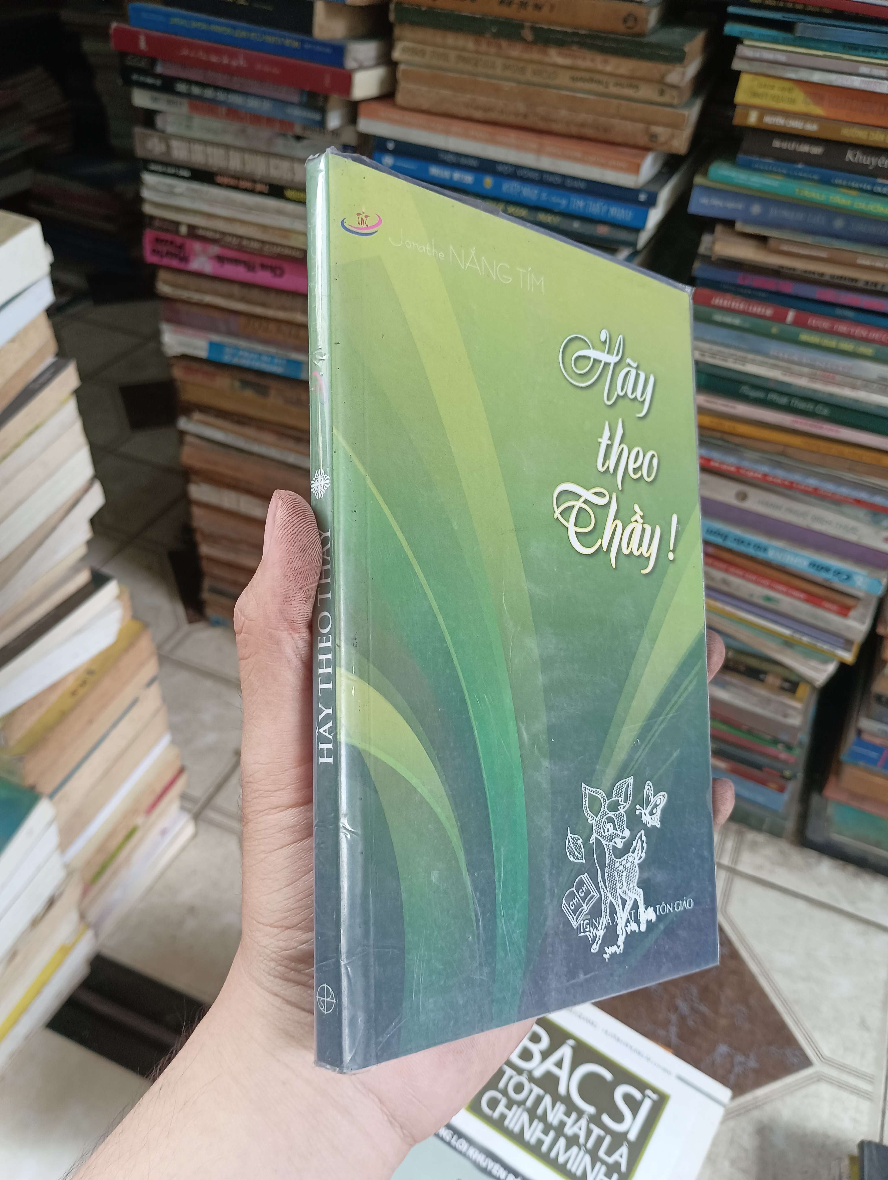 Hãy theo Thầy! - Jorathe Nắng Tím 2013 (Sách tôn giáo - tâm linh) BGB