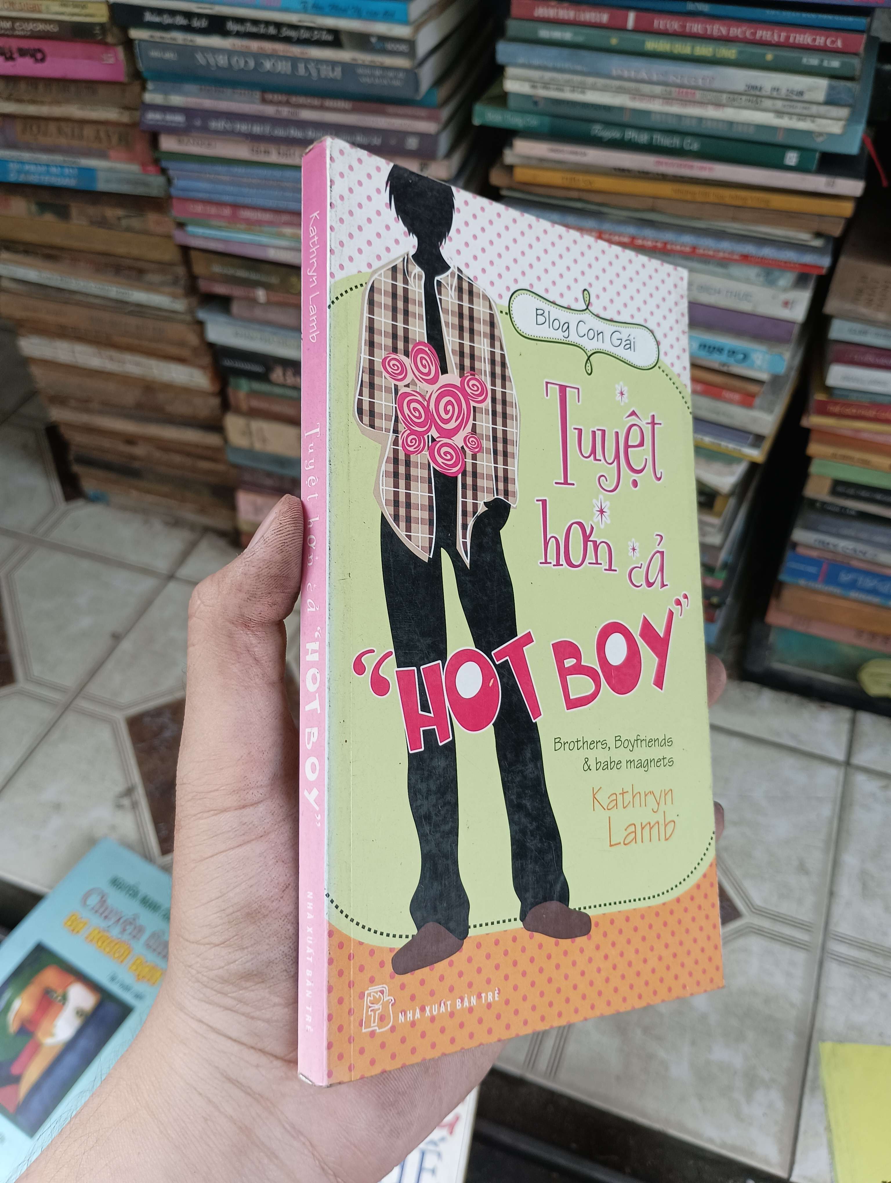 Tuyệt Hơn Cả