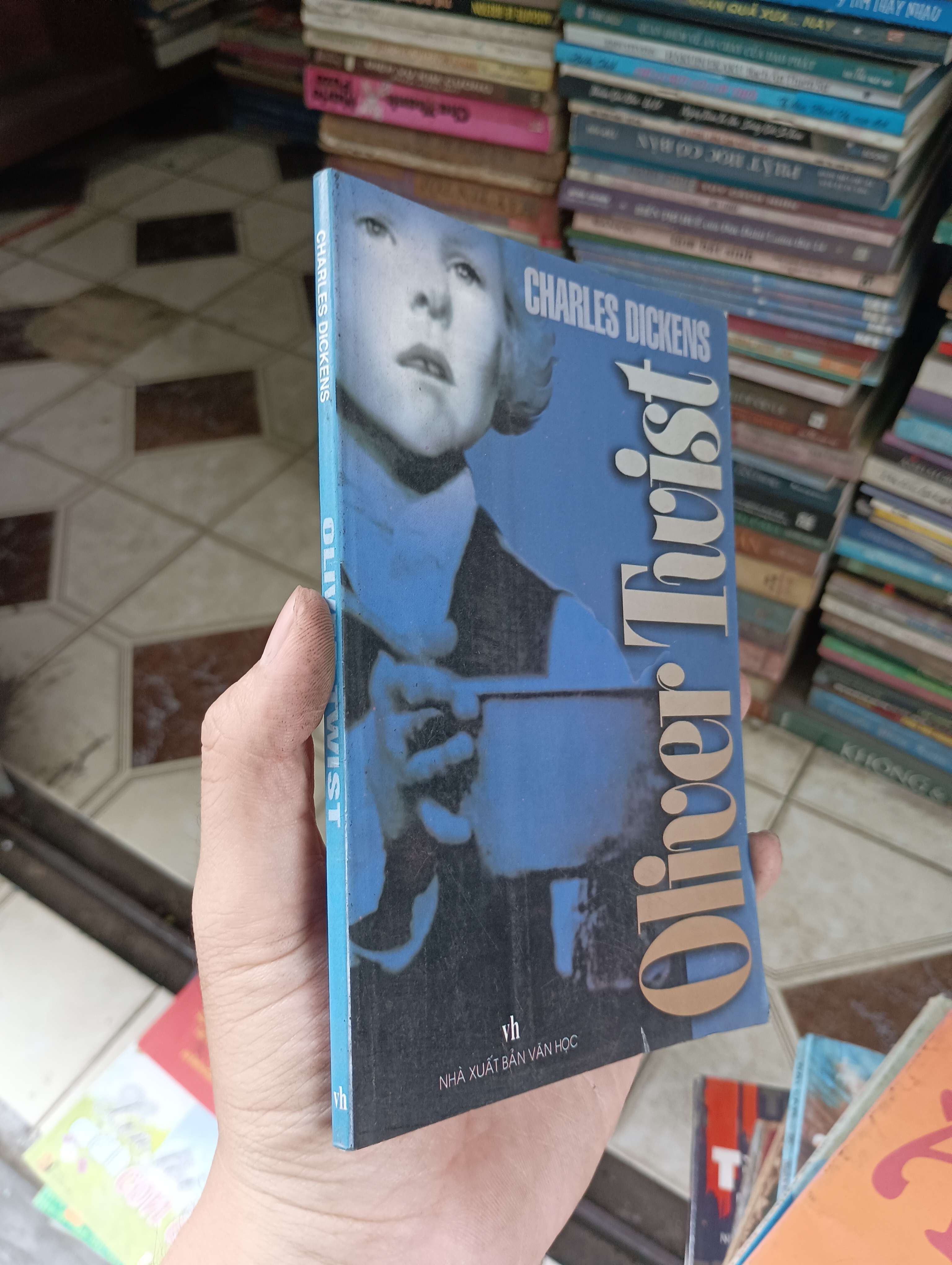 Oliver Twist - Charles Dickens (Văn học nước ngoài) BGB