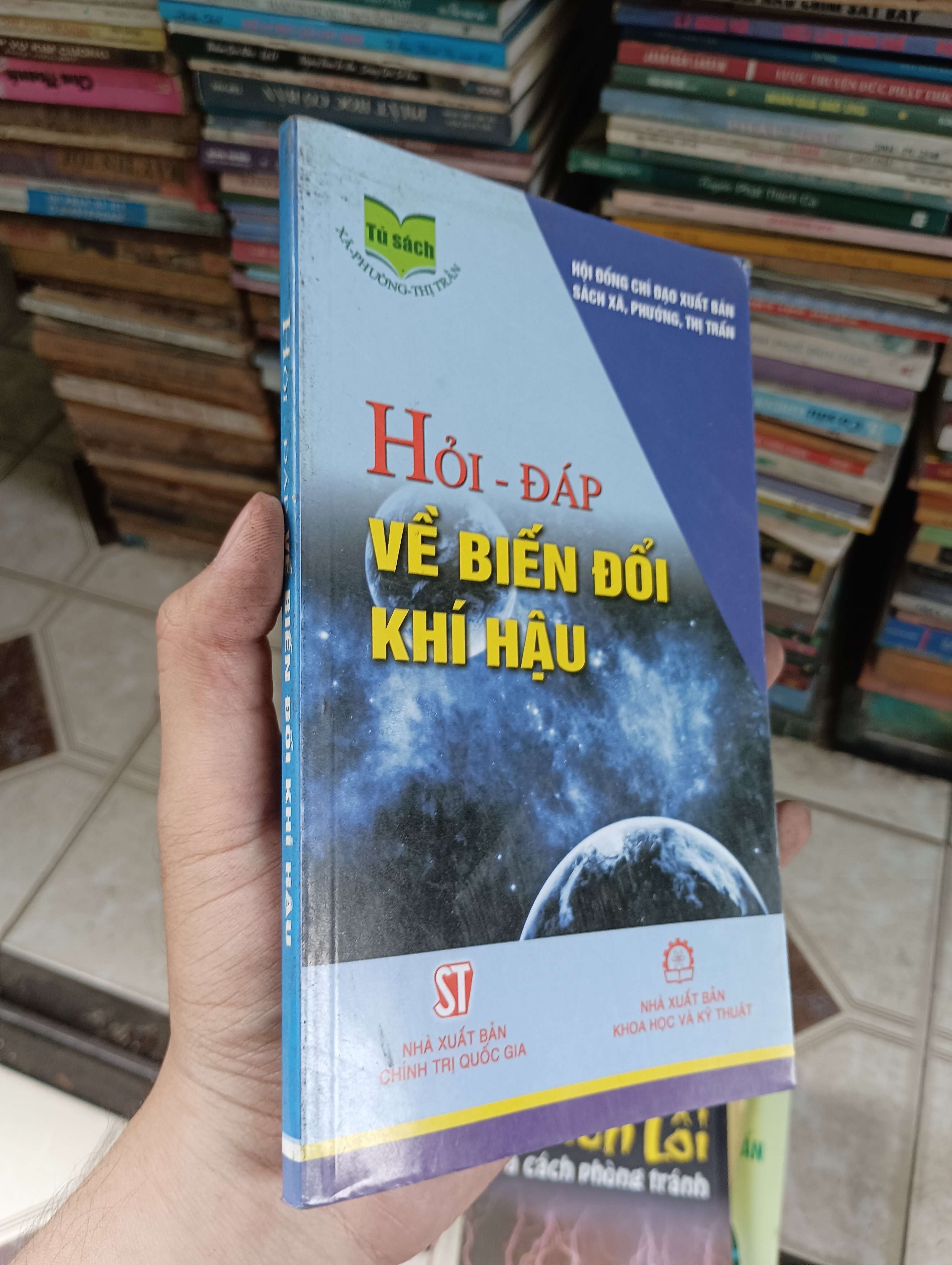 Hỏi - Đáp về biến đổi khí hậu (Sách kiến thức tổng hợp) BGB