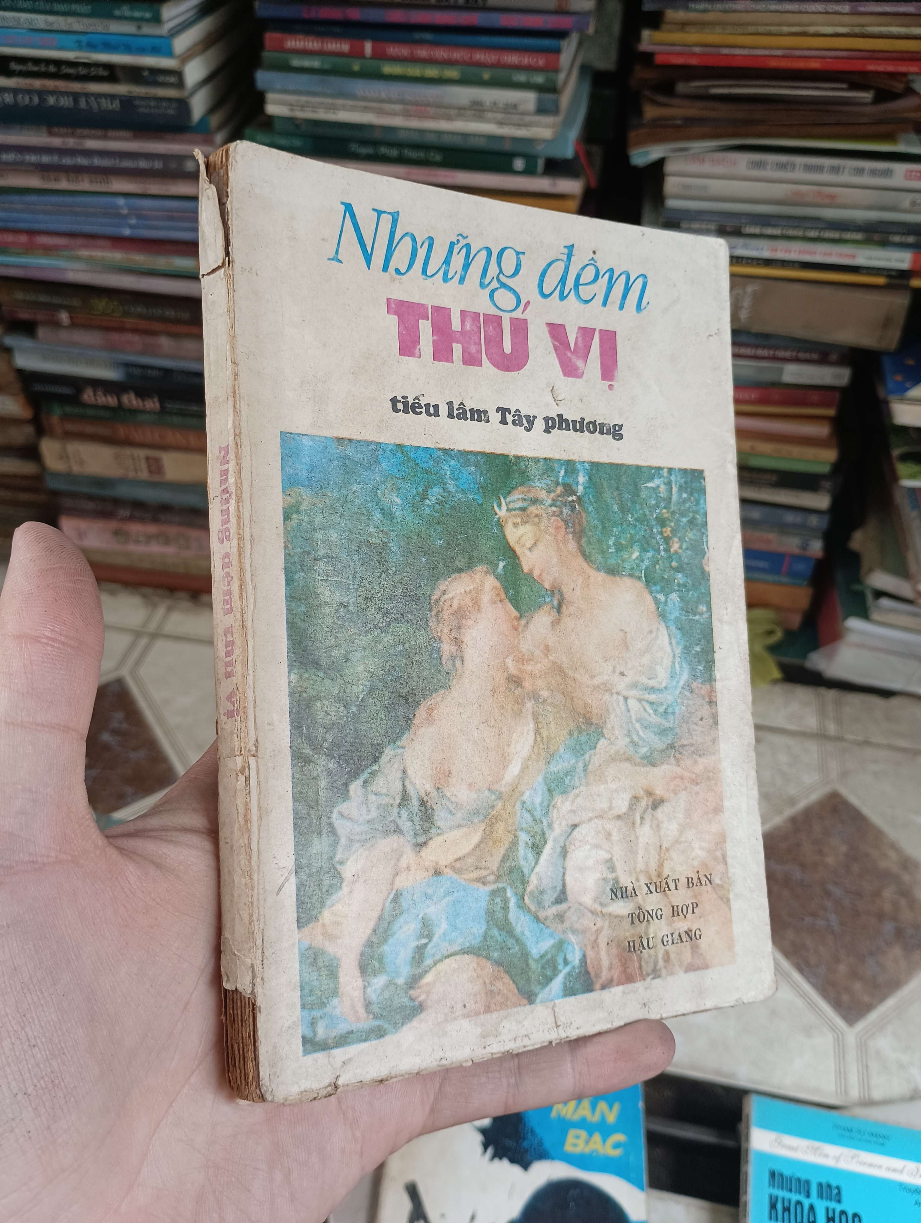 Những đêm thú vị - Tiều Lâm Tây Phương 1989 (Sách văn học) BGB