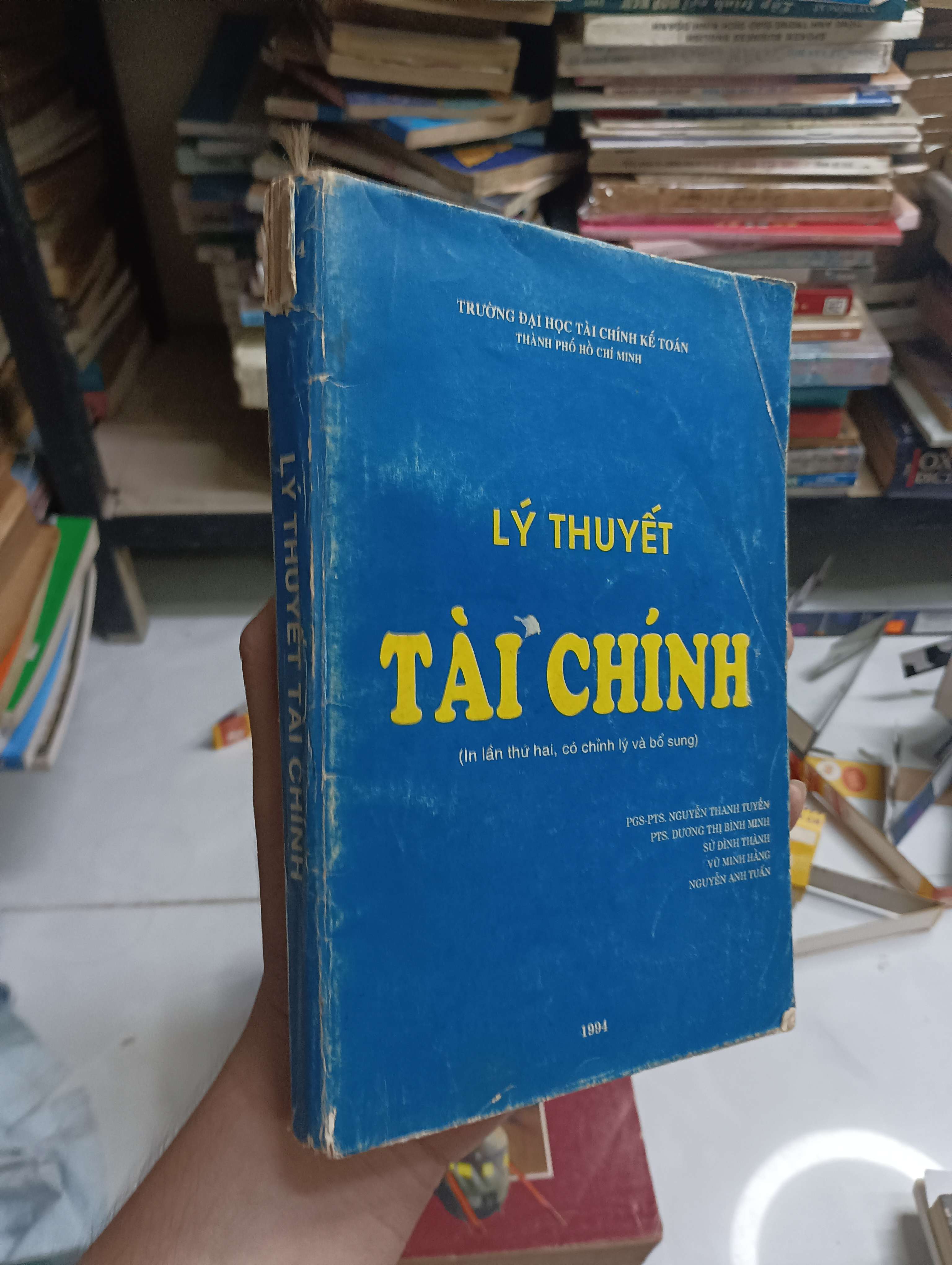 Lý Thuyết Tài Chính - PGS-PTS. Nguyễn Thanh Tuyền, PTS. Dương Thị Bình Minh, Sử Đình Thành, Vũ Minh Hằng, Nguyễn Anh Tuấn 1994 80% gáy xấu (Sách giáo khoa - giáo trình) HCM