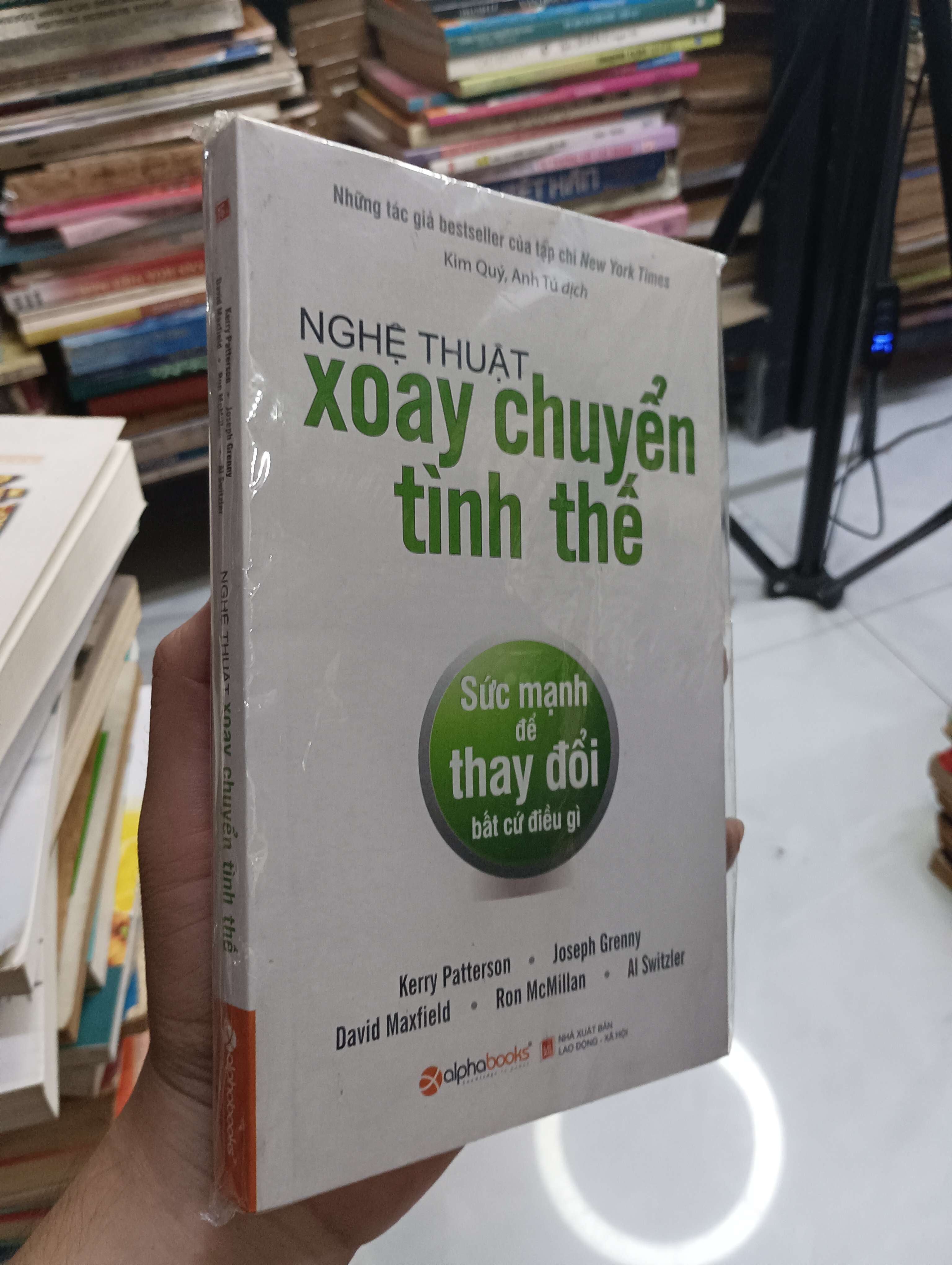 Nghệ thuật xoay chuyển tình thế - Kerry Patterson, Joseph Grenny, David Maxfield, Ron McMillan, Al Switzler 0.9 (Kỹ năng sống) HCM
