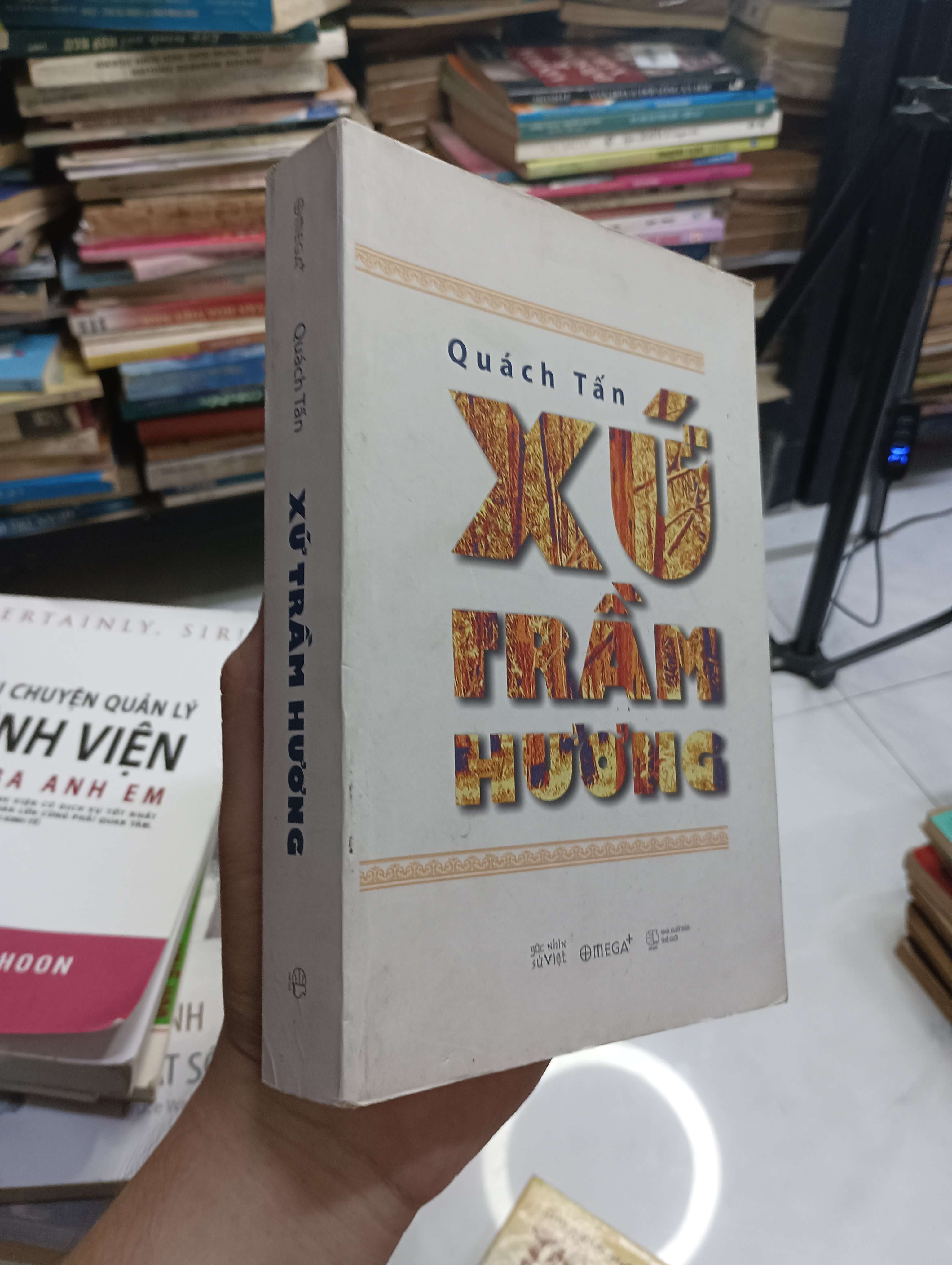 Xứ Trầm Hương - Quách Tấn 2019 80% (Sách văn học) HCM