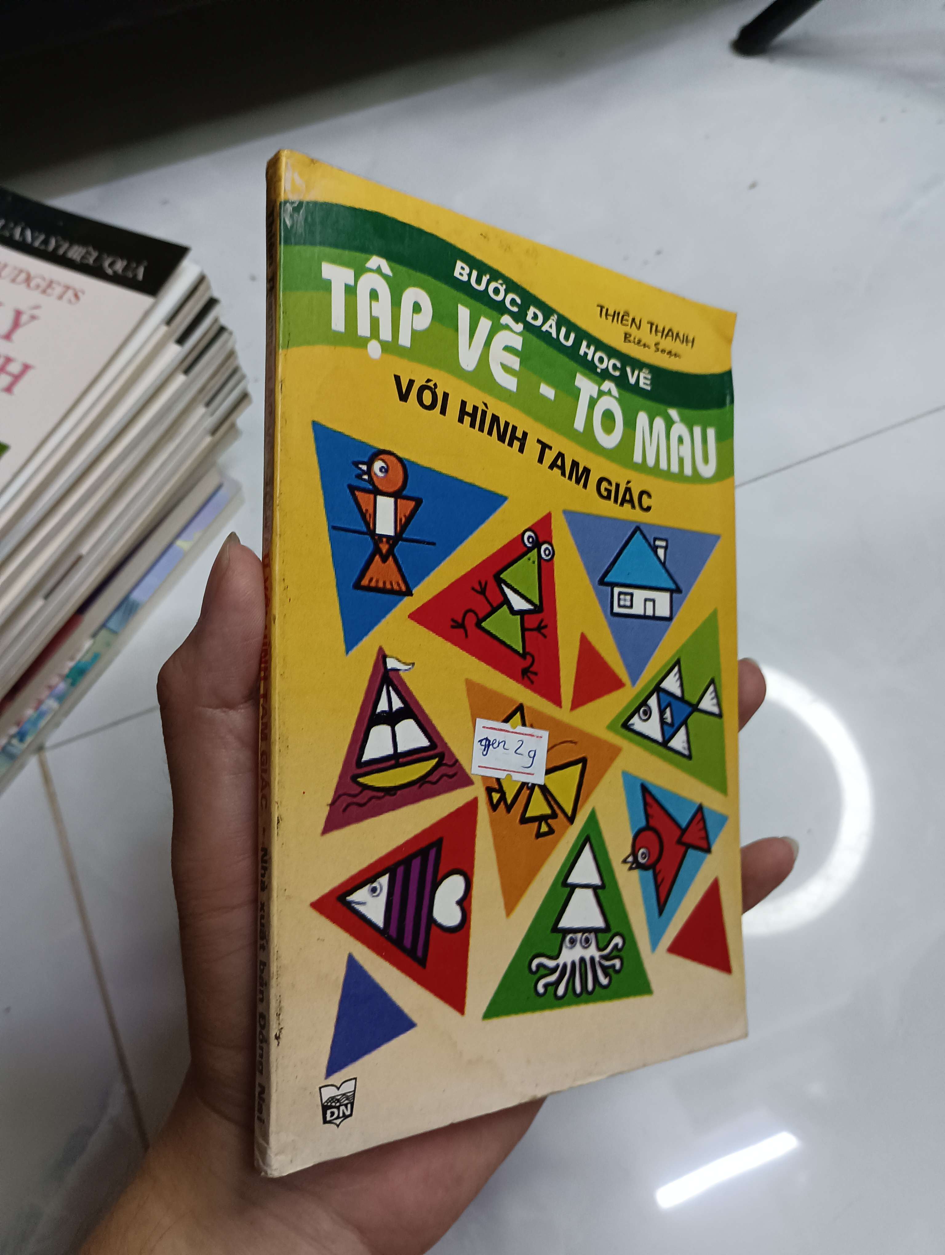 Tập Vẽ - Tô Màu Với Hình Tam Giác (Thiên Thanh) 1998 80% ố (Sách thiếu nhi) HCM