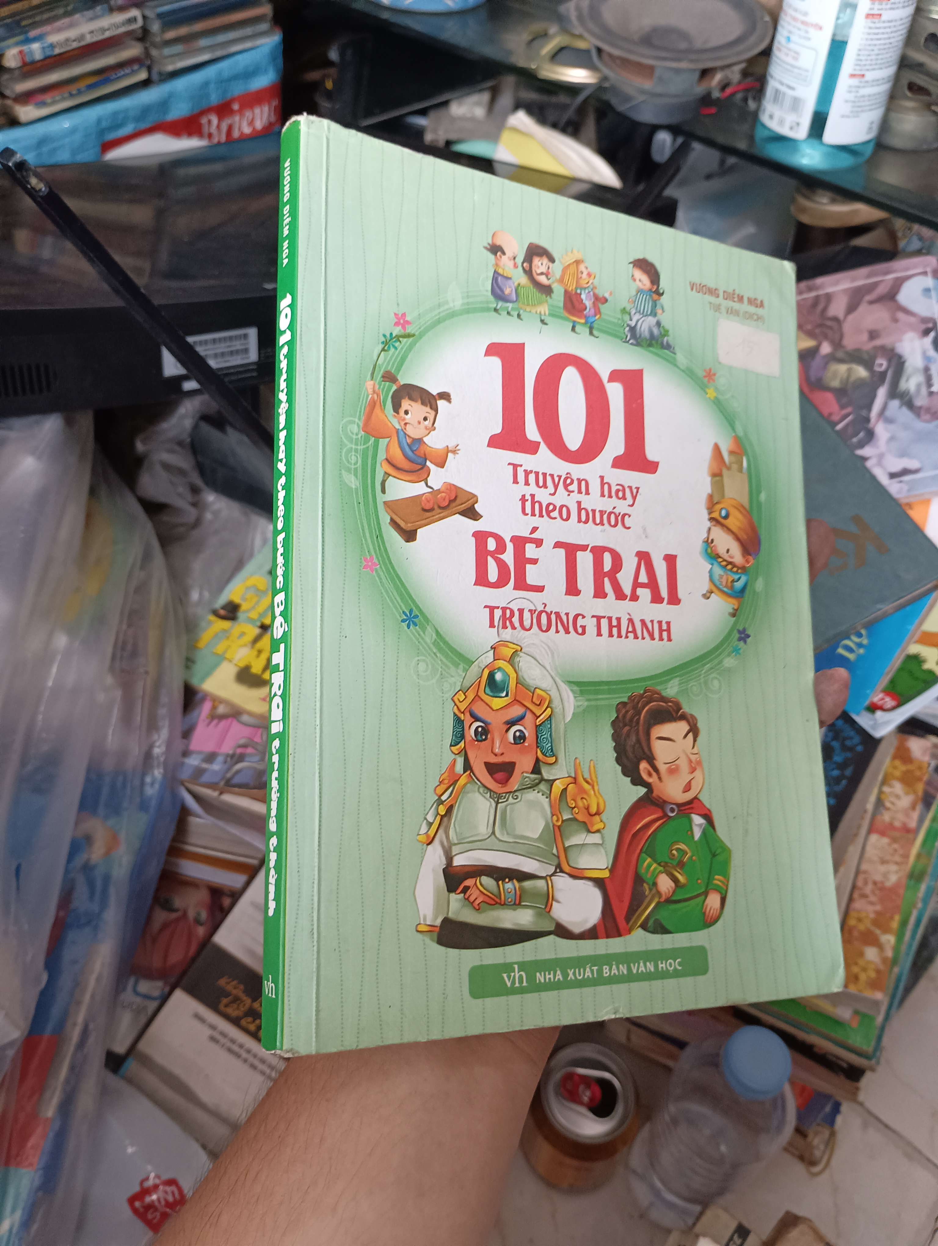 101 Truyện hay theo bước Bé Trai Trưởng Thành - Vương Diễm Nga 2015 (Sách thiếu nhi) KSX