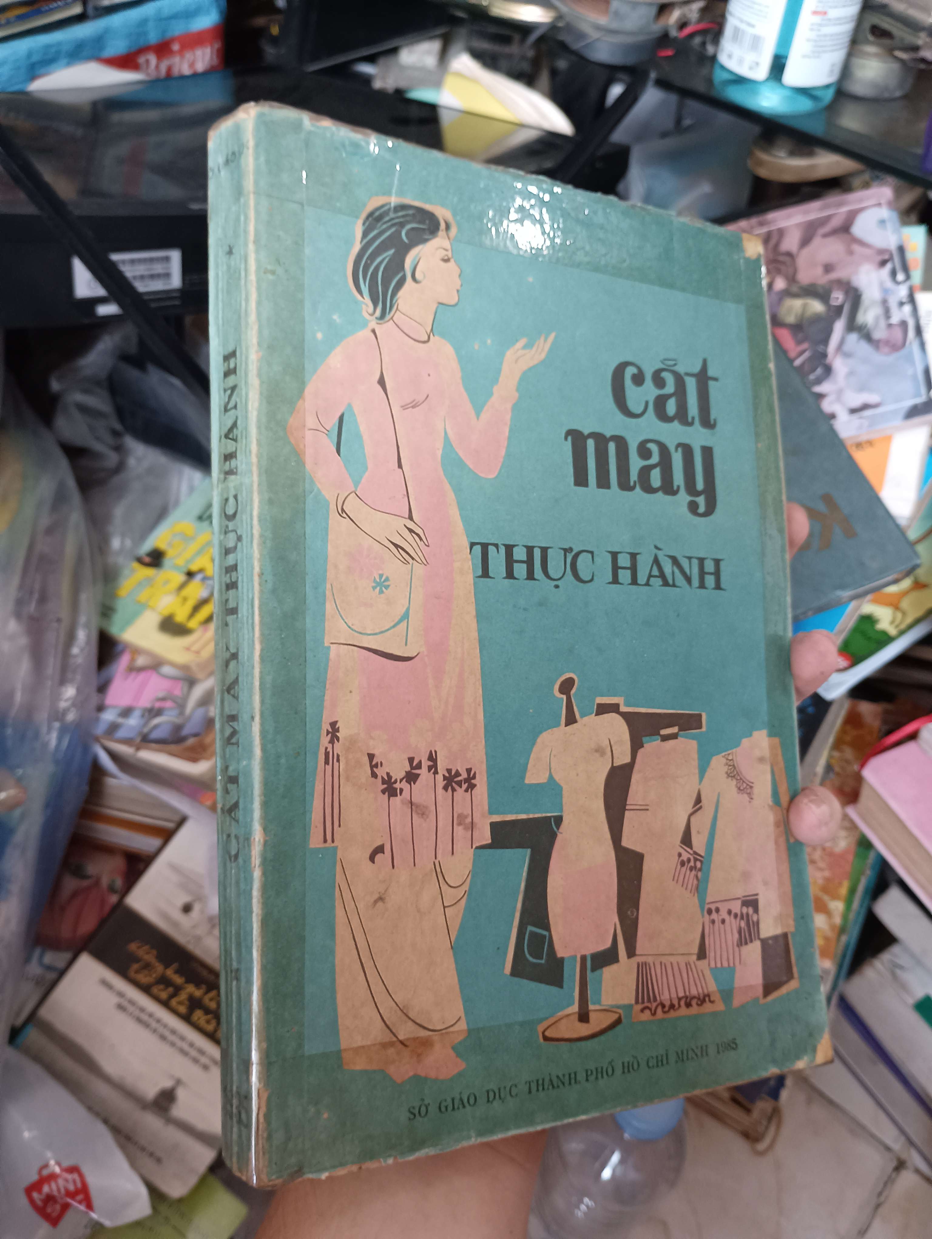 Cắt May Thực Hành 1985 (Sách kiến thức tổng hợp) KSX