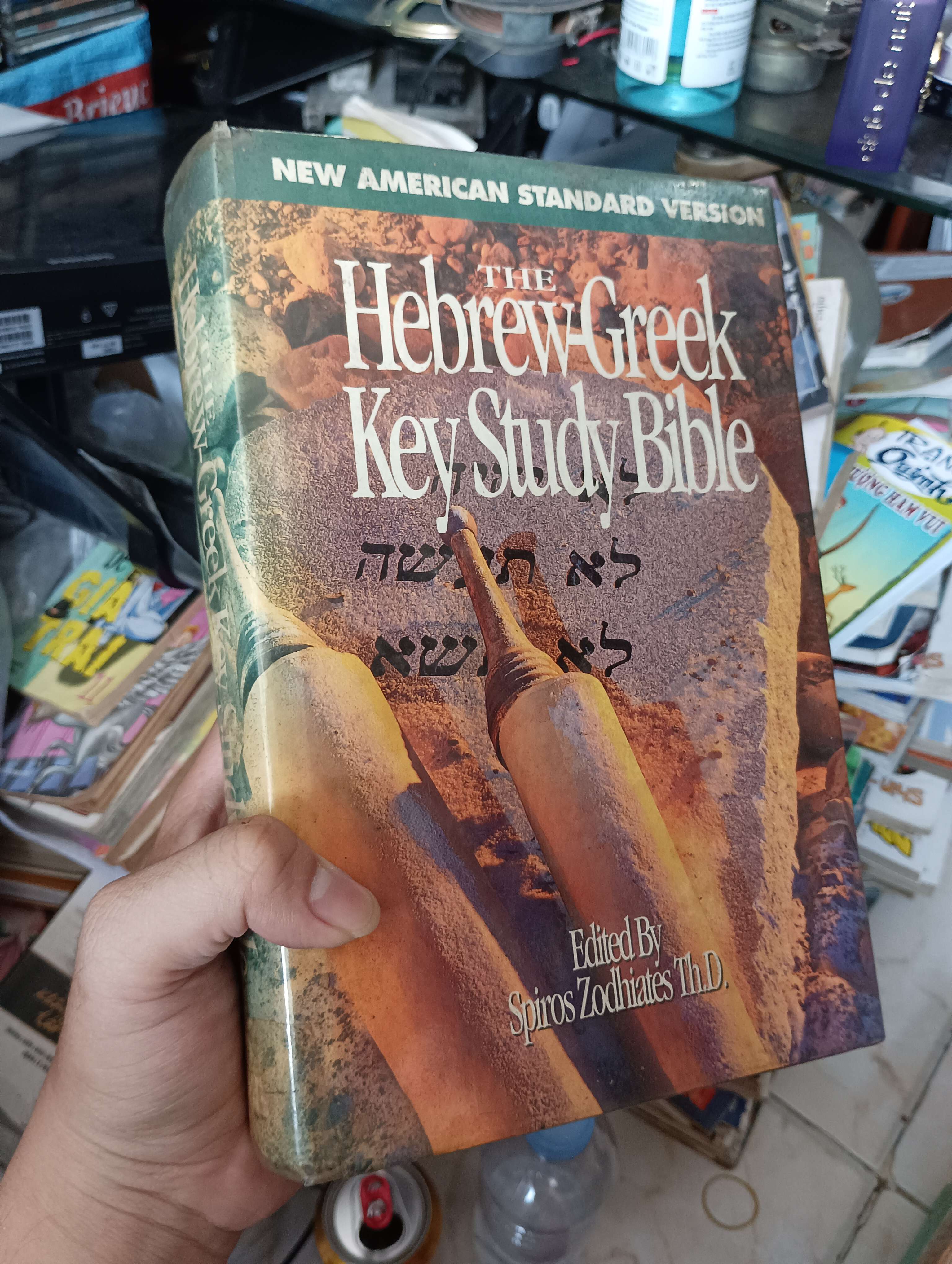 The Hebrew-Greek Key Study Bible - Spiros Zodhiates Th.D. 1960 (Văn học nước ngoài) KSX