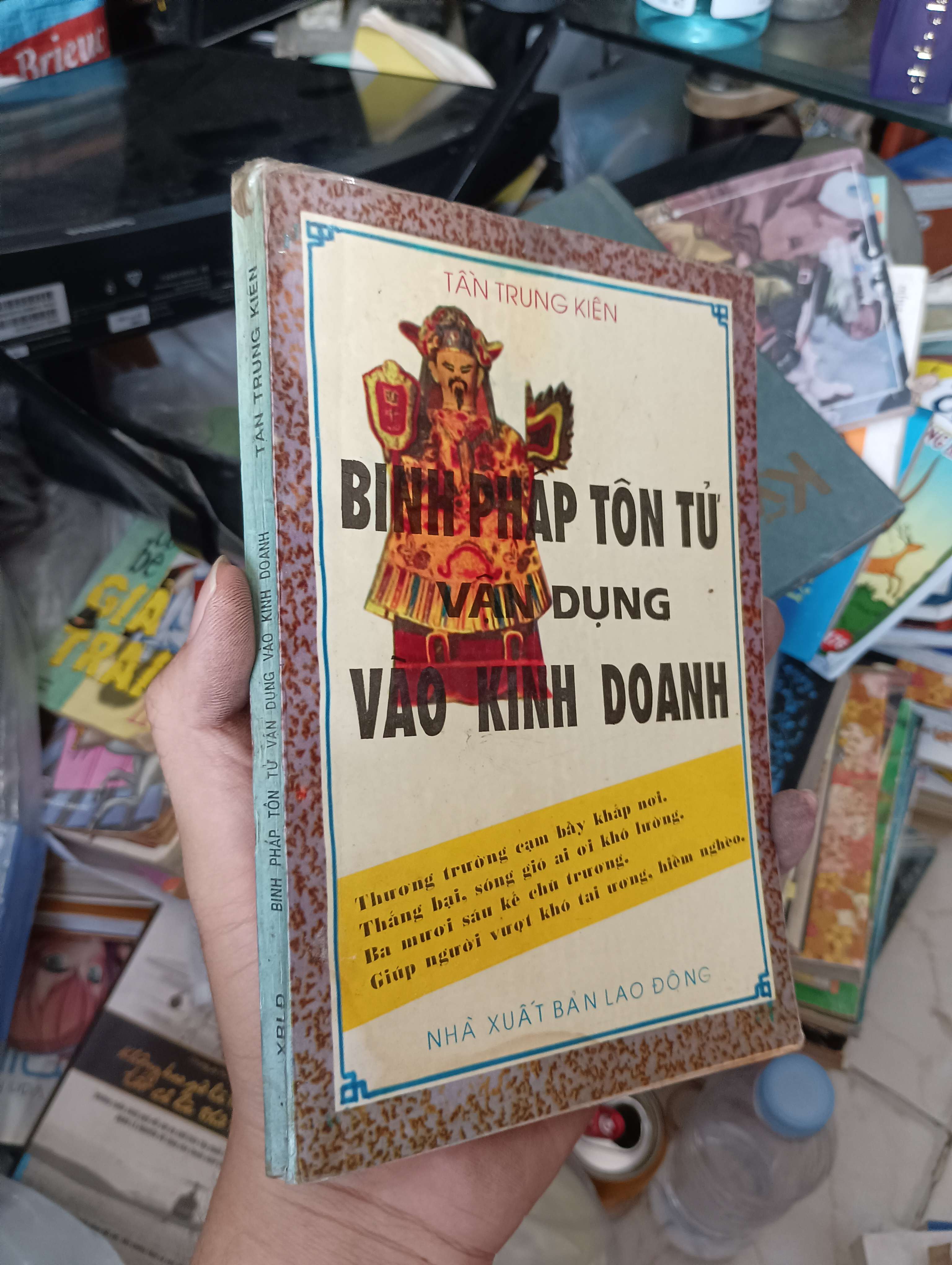 BINH PHÁP TÔN TỬ VẬN DỤNG VÀO KINH DOANH - TẦN TRUNG KIÊN 1994 (Kinh doanh - Marketing) KSX