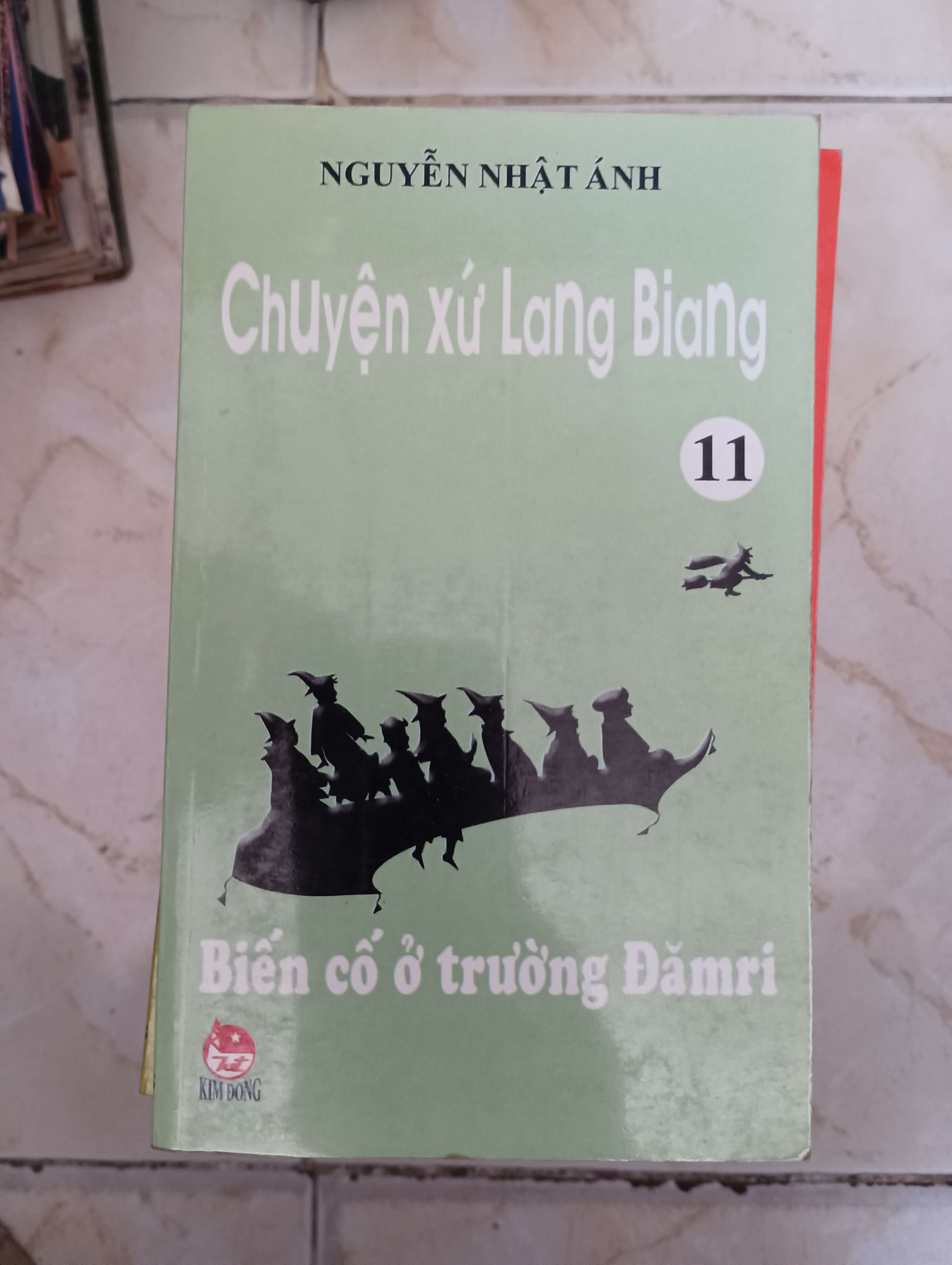 Chuyện xứ Lang Biang (27 quyển) - Nguyễn Nhật Ánh 2004 (Sách văn học) KSX