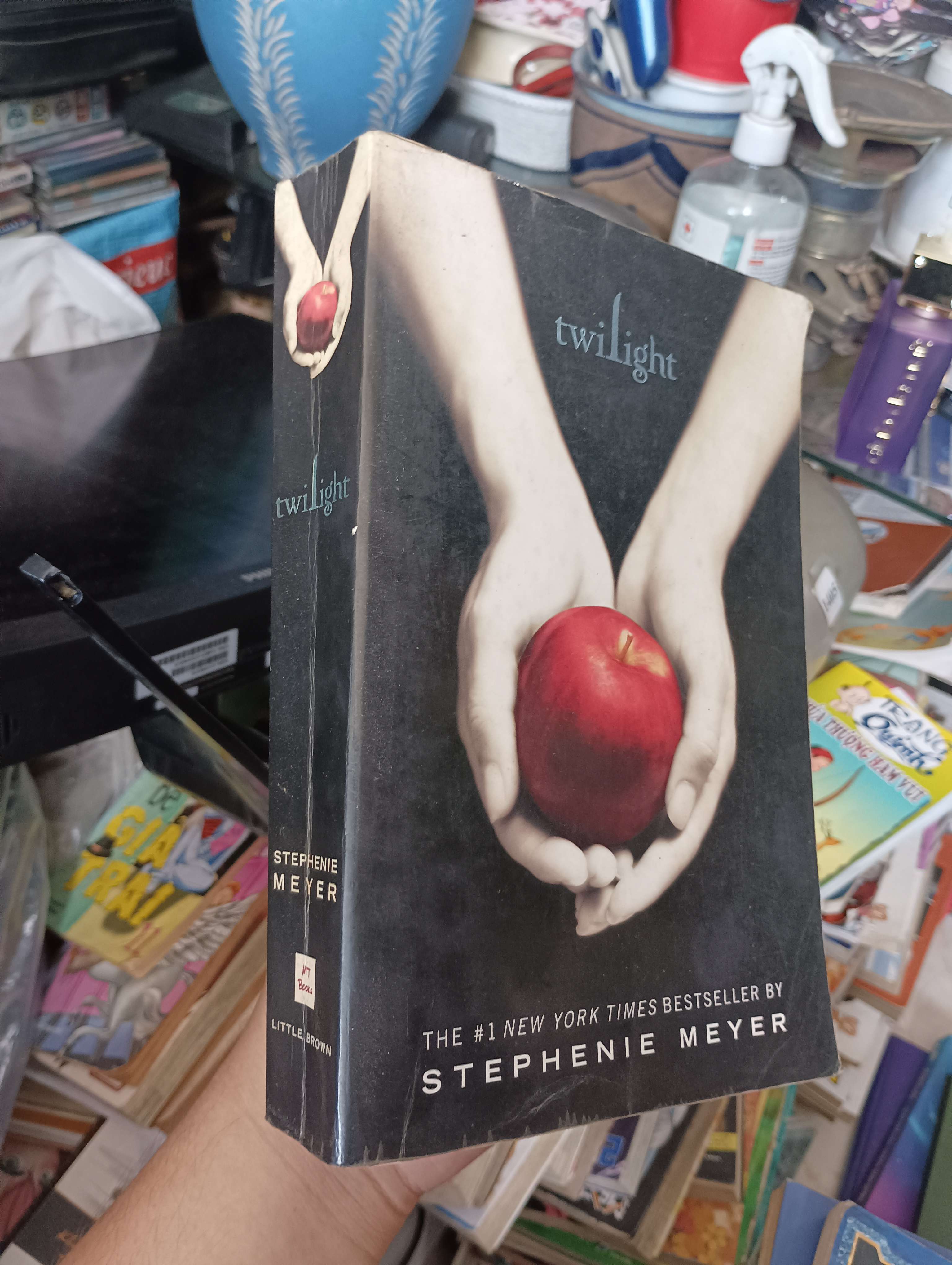 Twilight - Stephenie Meyer 2005 (Tiểu Thuyết) KSX