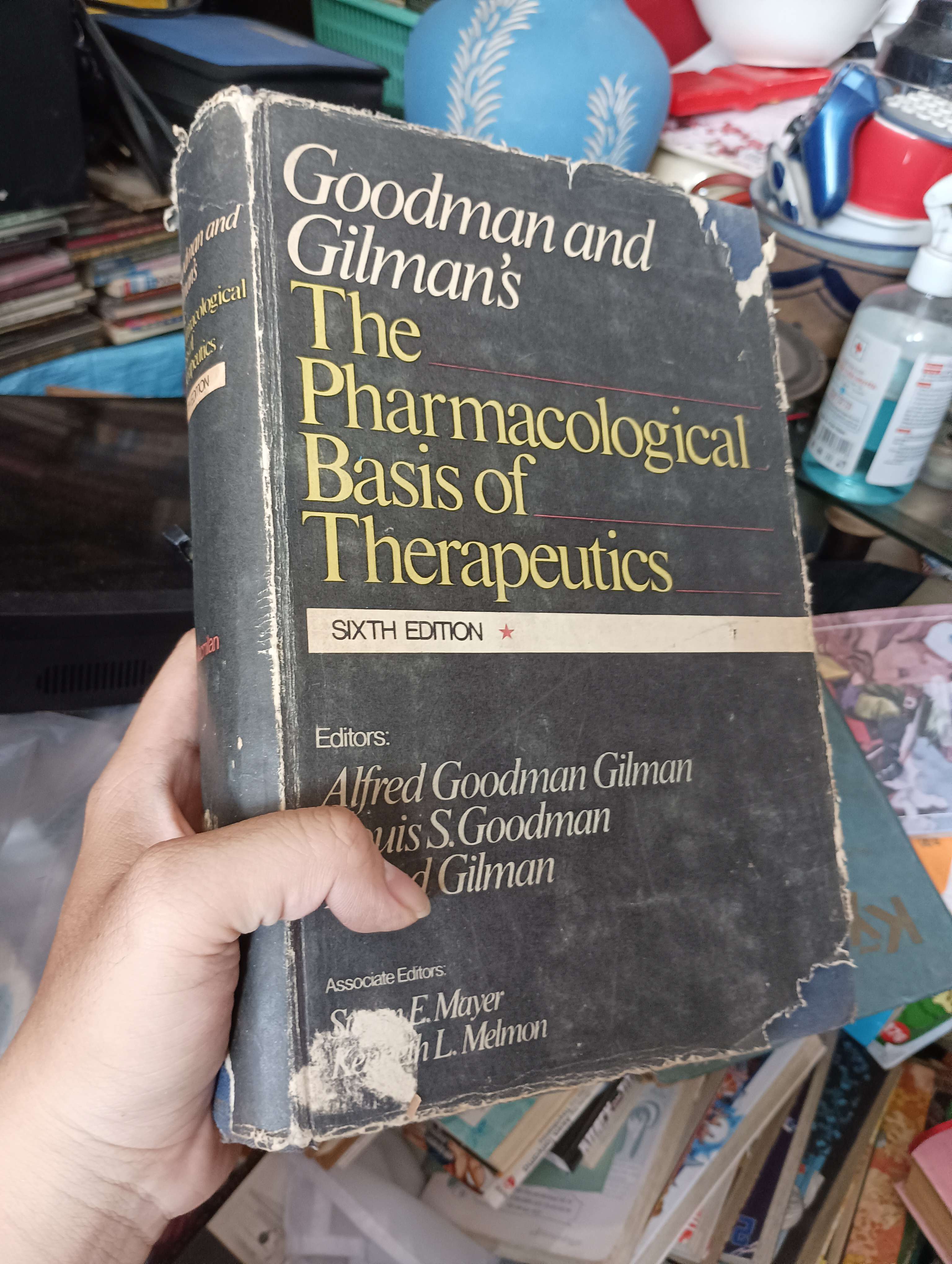 Goodman and Gilman's The Pharmacological Basis of Therapeutics - Alfred Goodman Gilman, Louis S. Goodman 1980 (Sách ngoại) KSX