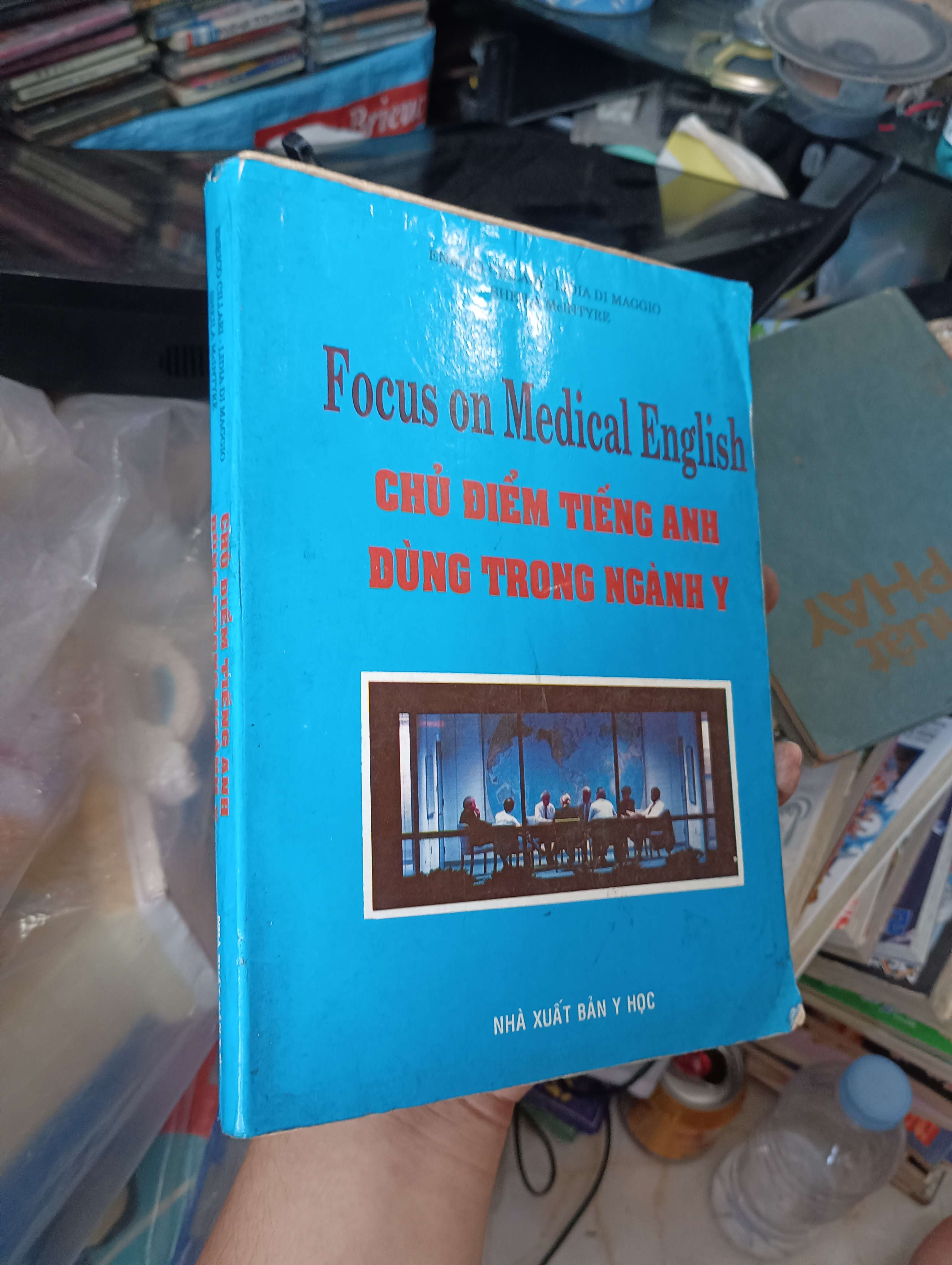Focus on Medical English (Chủ điểm Tiếng Anh dùng trong ngành Y) - CO CILLARI-LIDIA DI MAGGIO, MCINTYRE 1997 (Sách học ngoại ngữ) KSX
