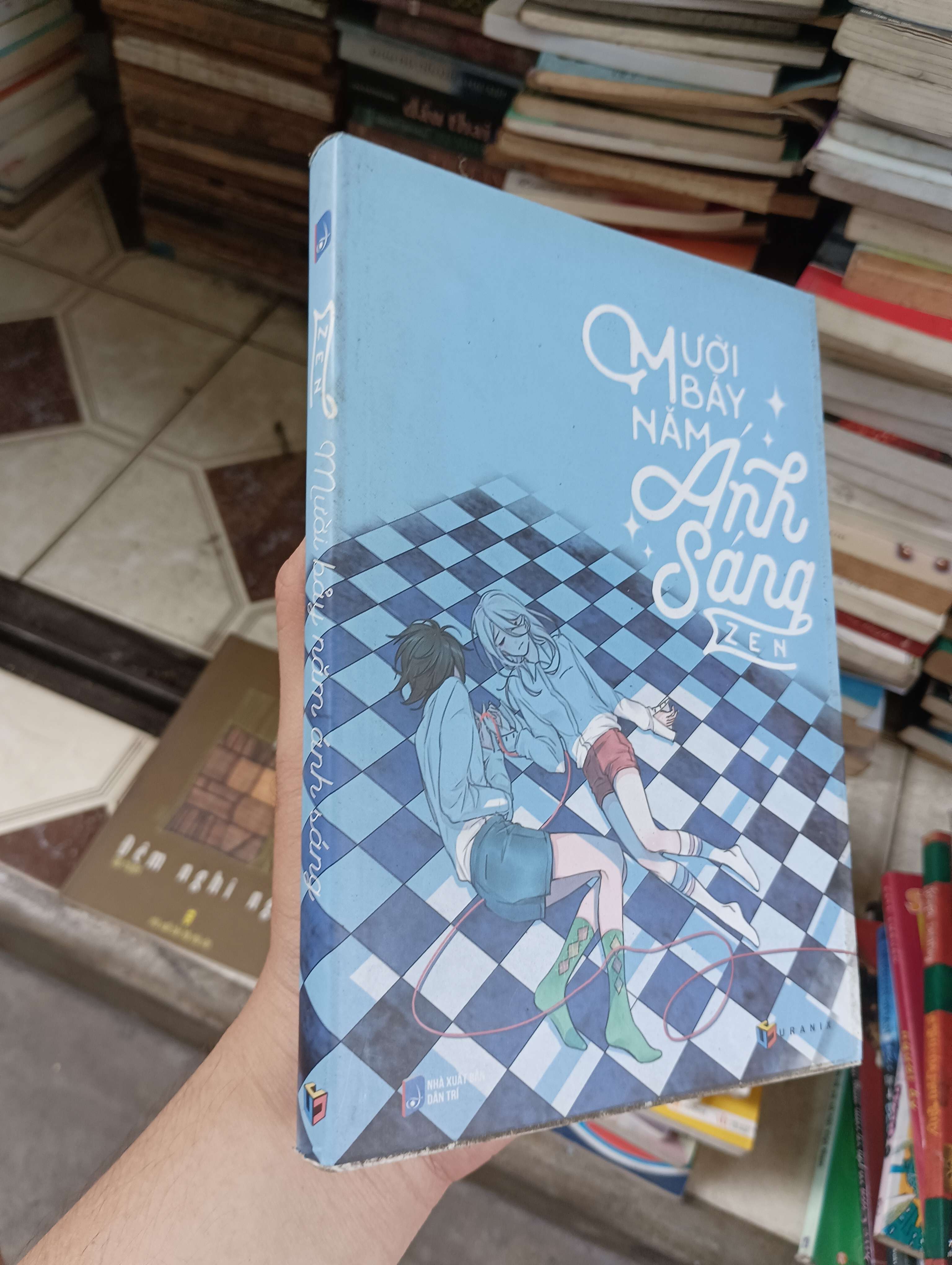 Mười bảy năm ánh sáng - Zen 2016 (Tiểu Thuyết) BGB