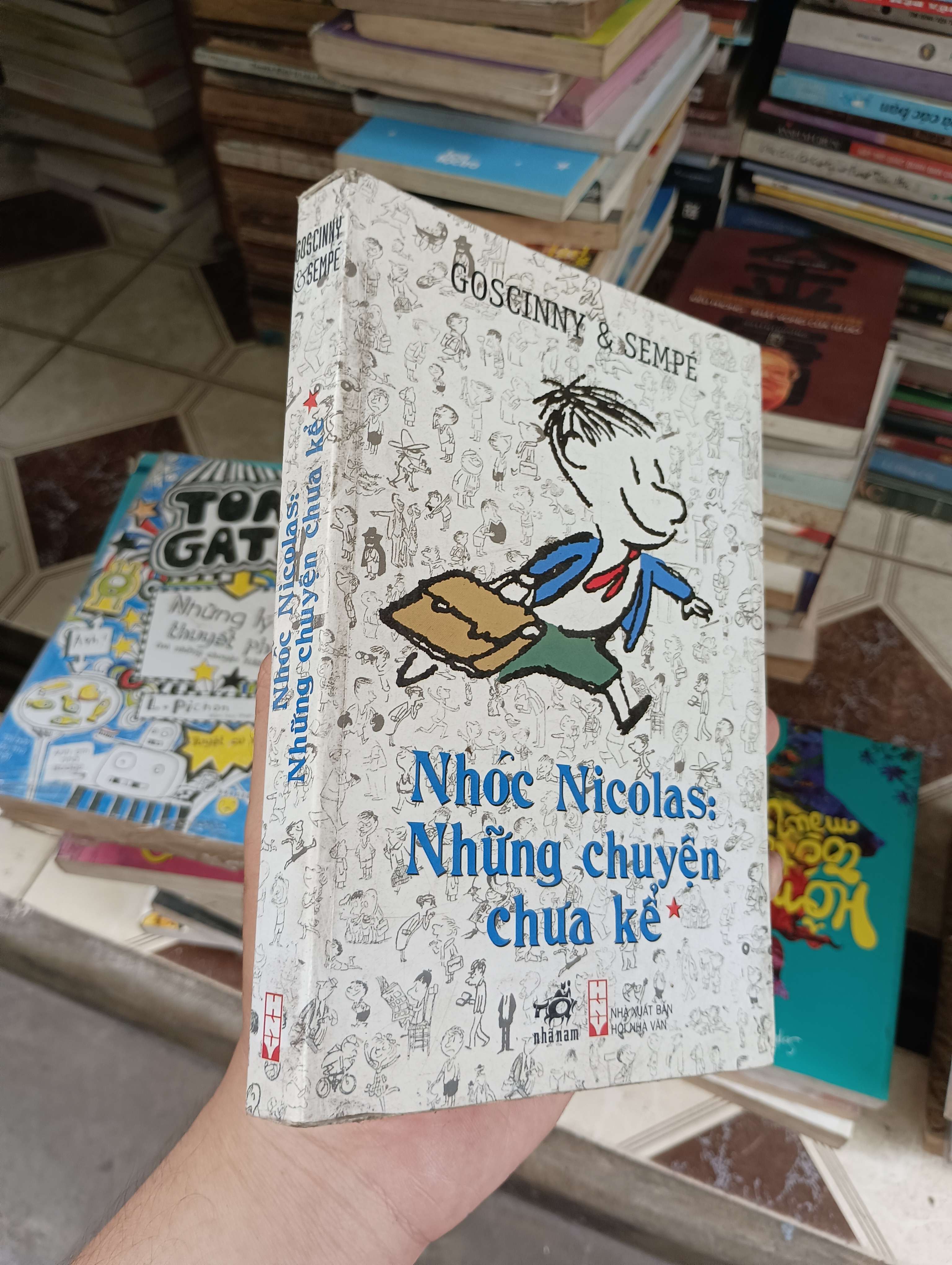 Nhóc Nicolas: Những chuyện chưa kể - Goscinny & Sempé (Sách văn học) BGB