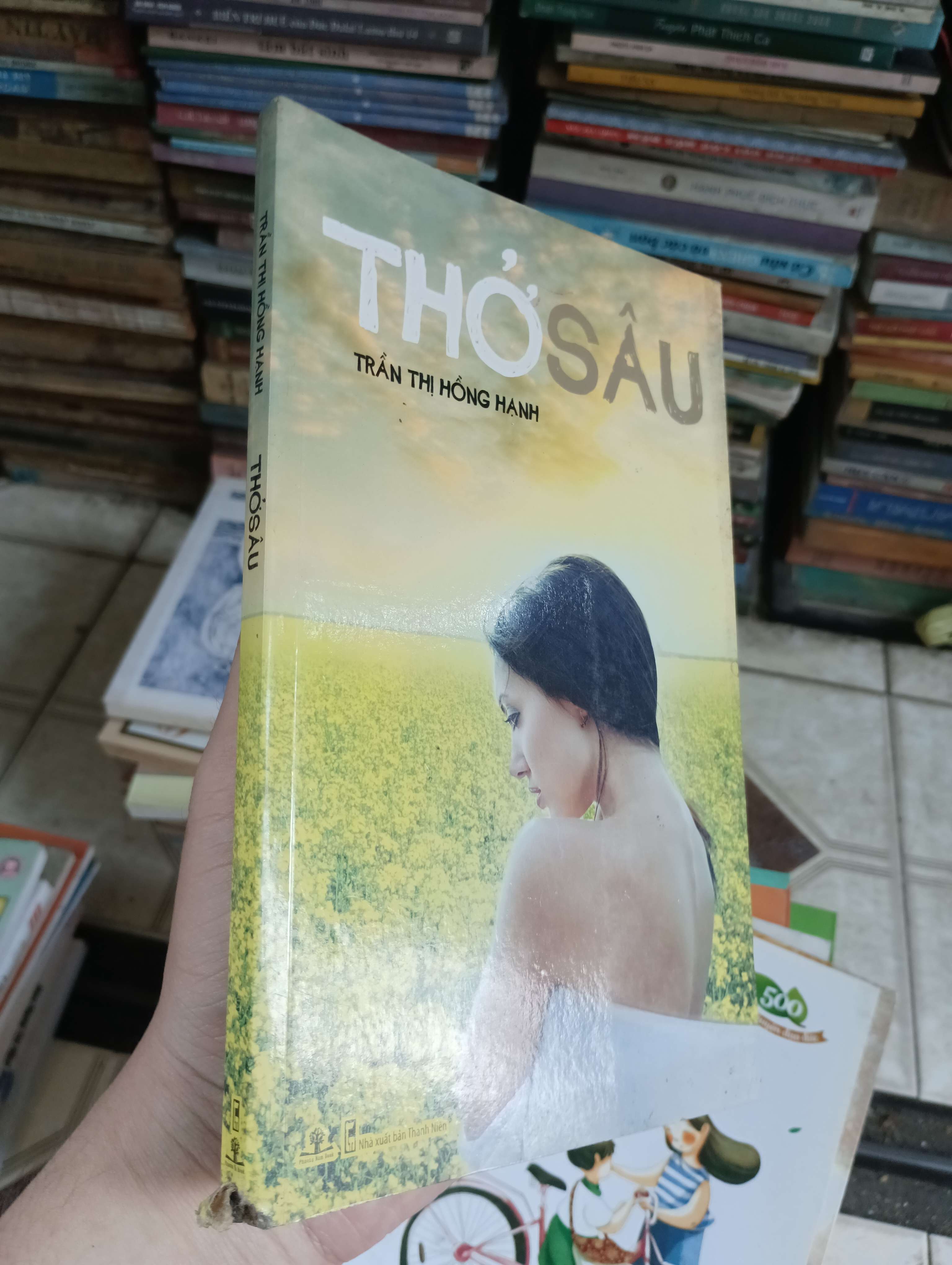 THỞ SÂU - TRẦN THỊ HỒNG HẠNH 2010 (Sách văn học) BGB