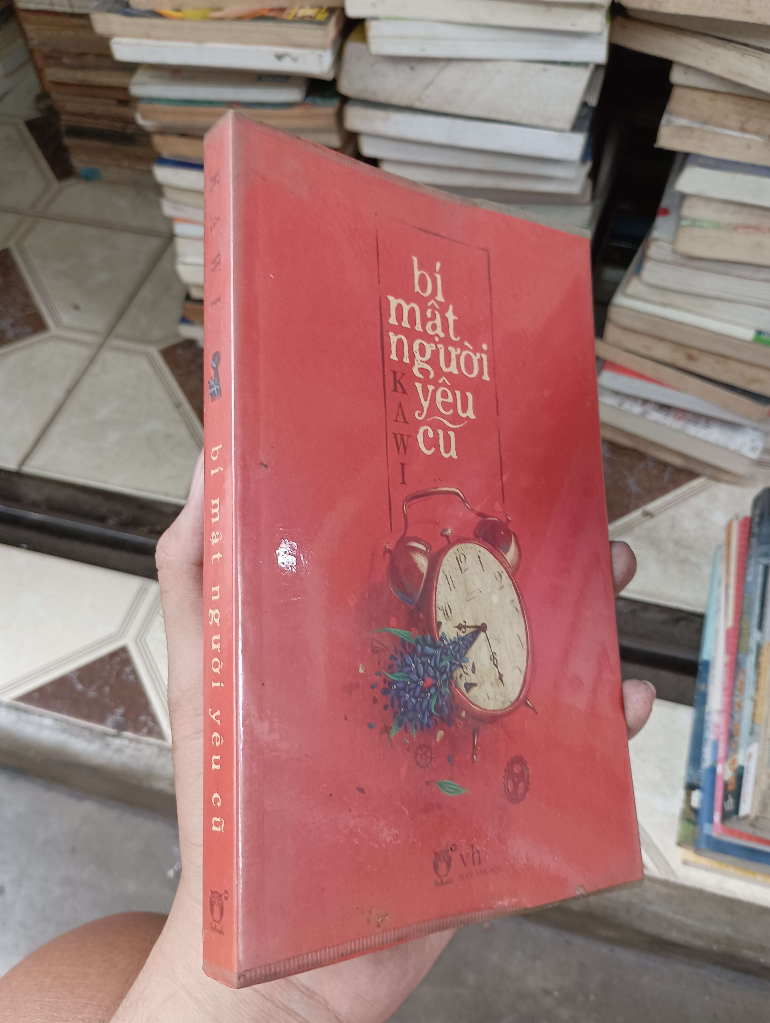 Bí mật người yêu cũ - KAWI 2015 (Tiểu Thuyết) BGB