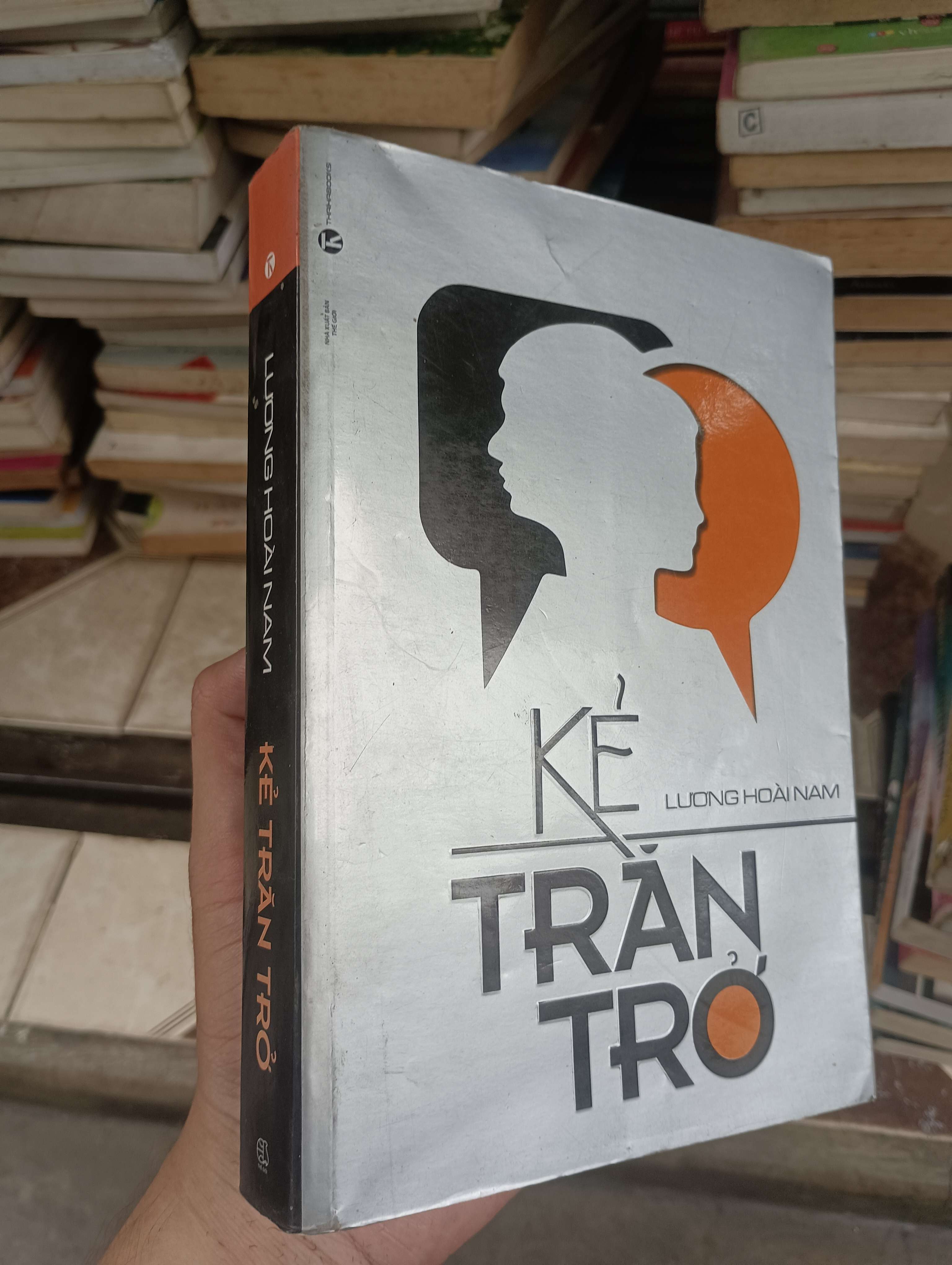 Kẻ Trăn Trở - Lương Hoài Nam 2015 (Sách văn học) BGB