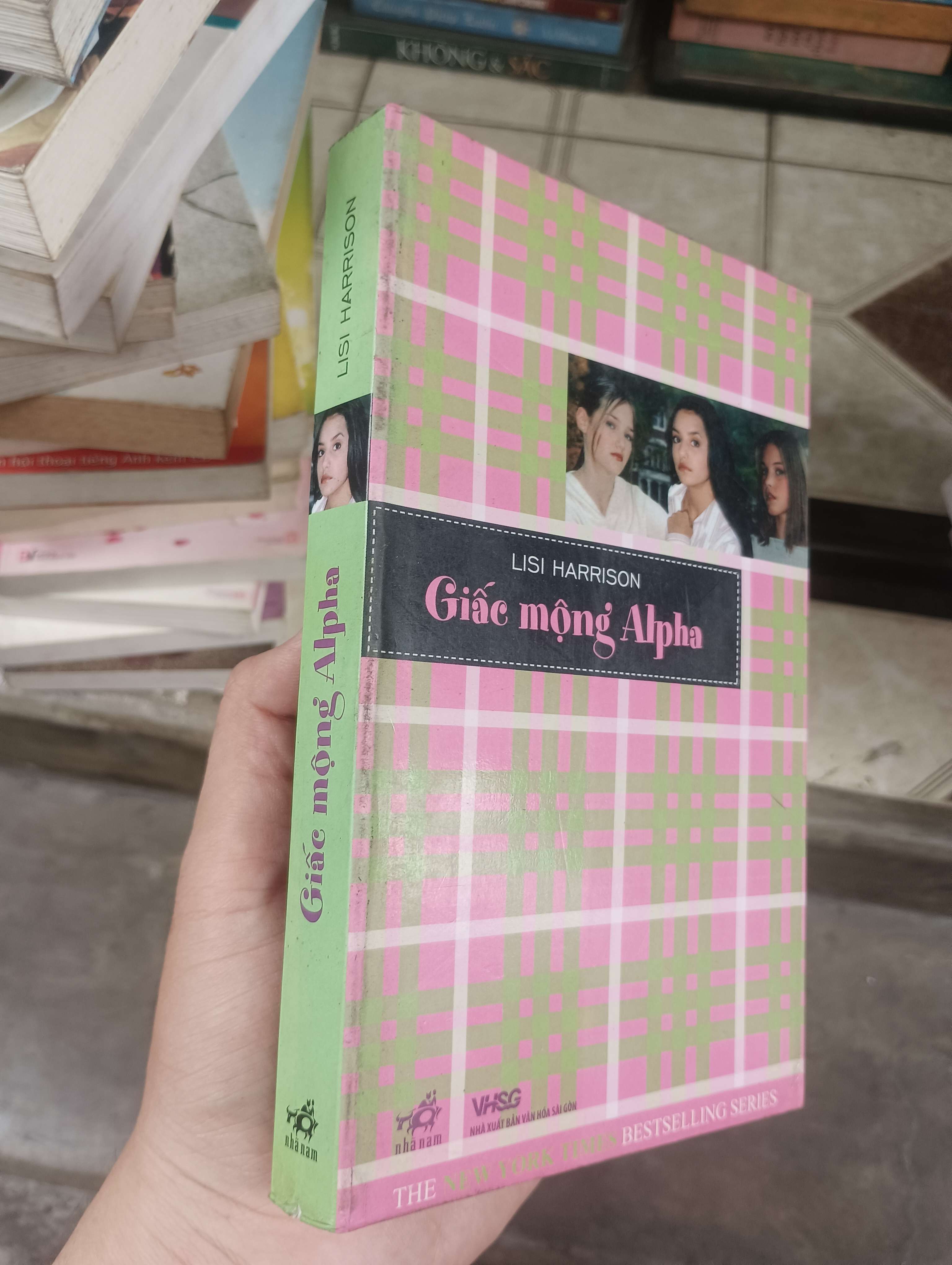 Giấc mộng Alpha - Lisi Harrison 2009 (Tiểu Thuyết) BGB