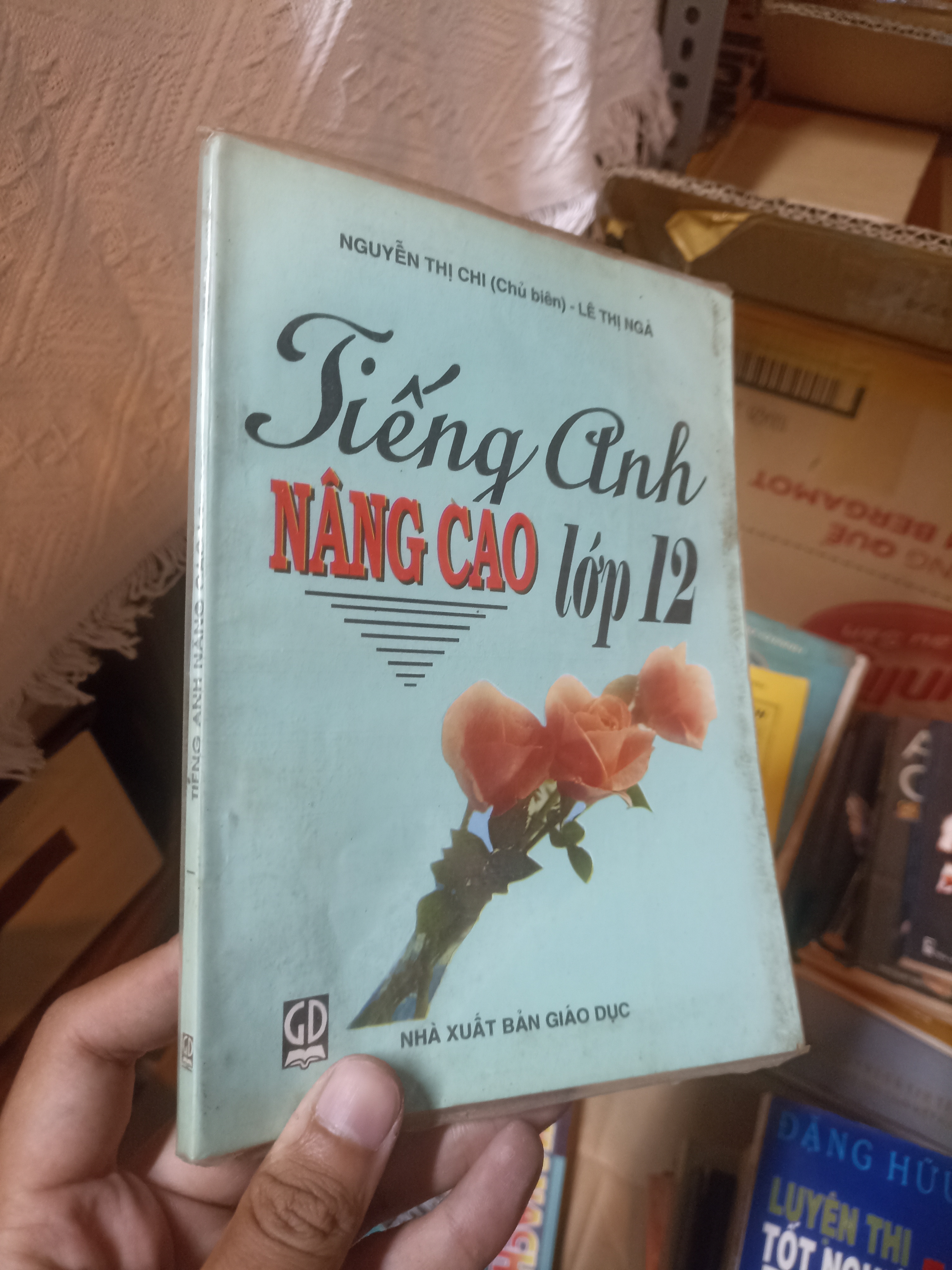 Tiếng Anh nâng cao lớp 12 - Nguyễn Thị Chi 1998 (Sách giáo khoa - giáo trình) NSX