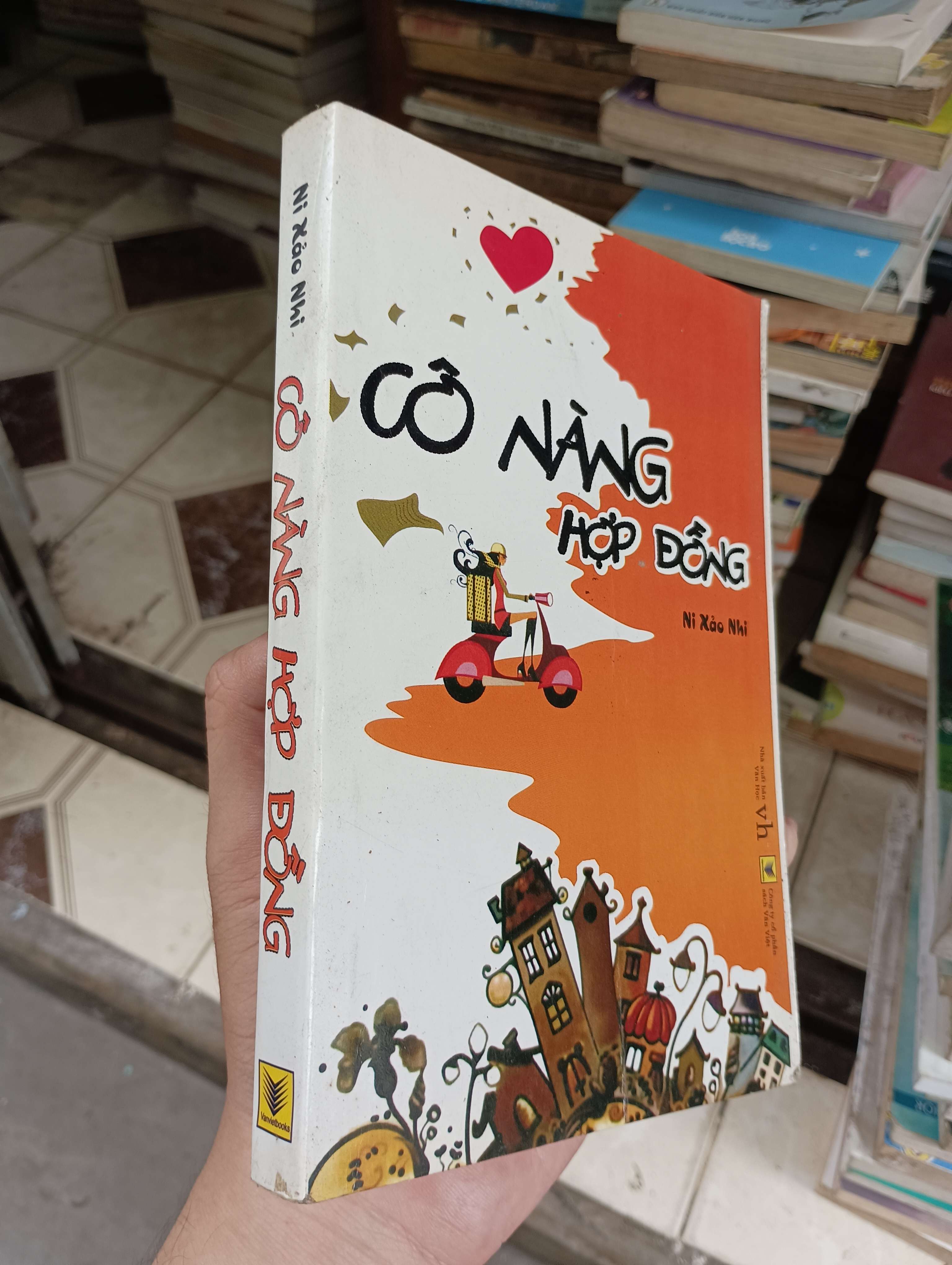 Cô Nàng Hợp Đồng - Ni Xào Nhi 2011 (Tiểu Thuyết) BGB