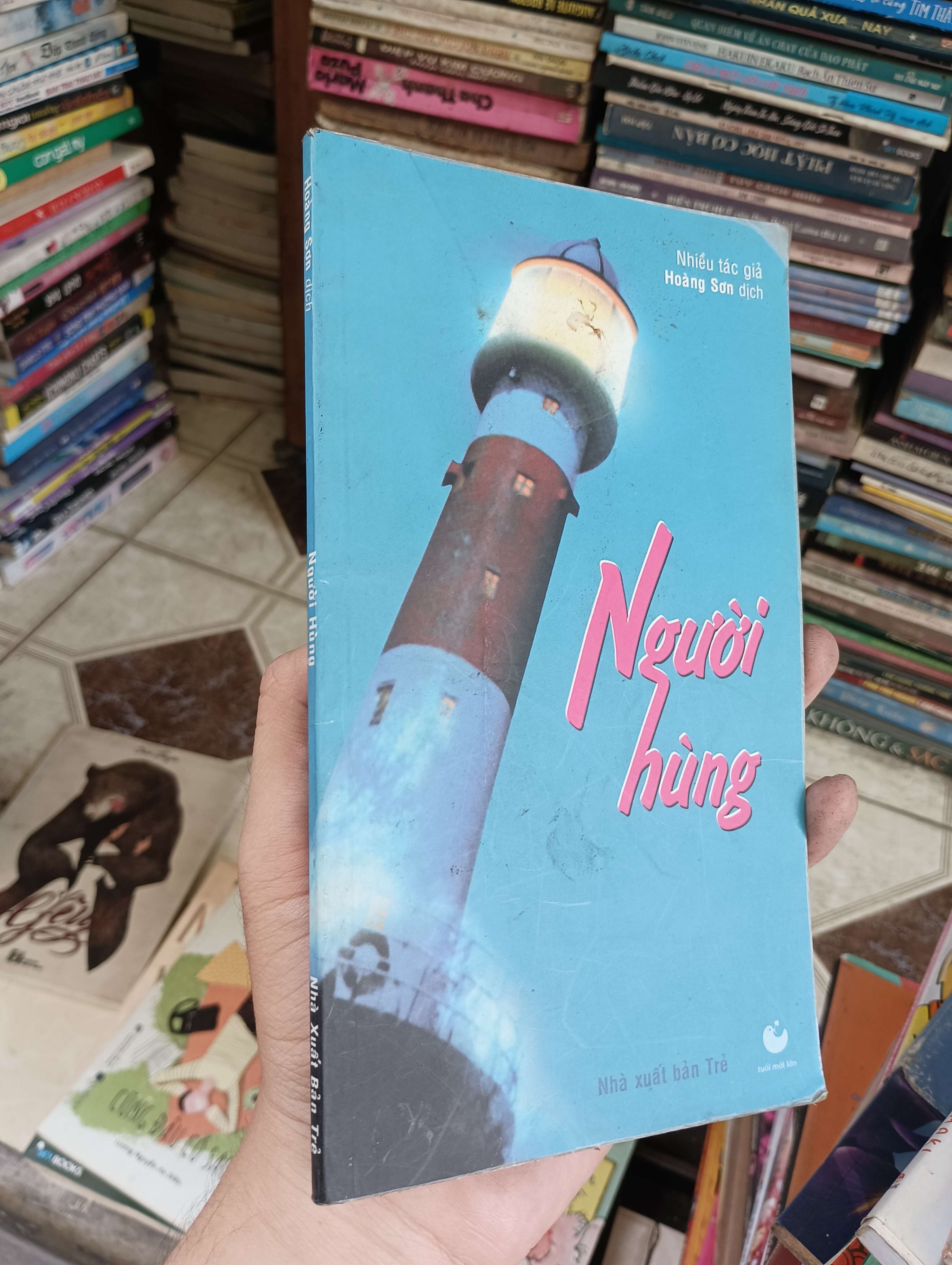 Người hùng 2005 (Sách văn học) BGB