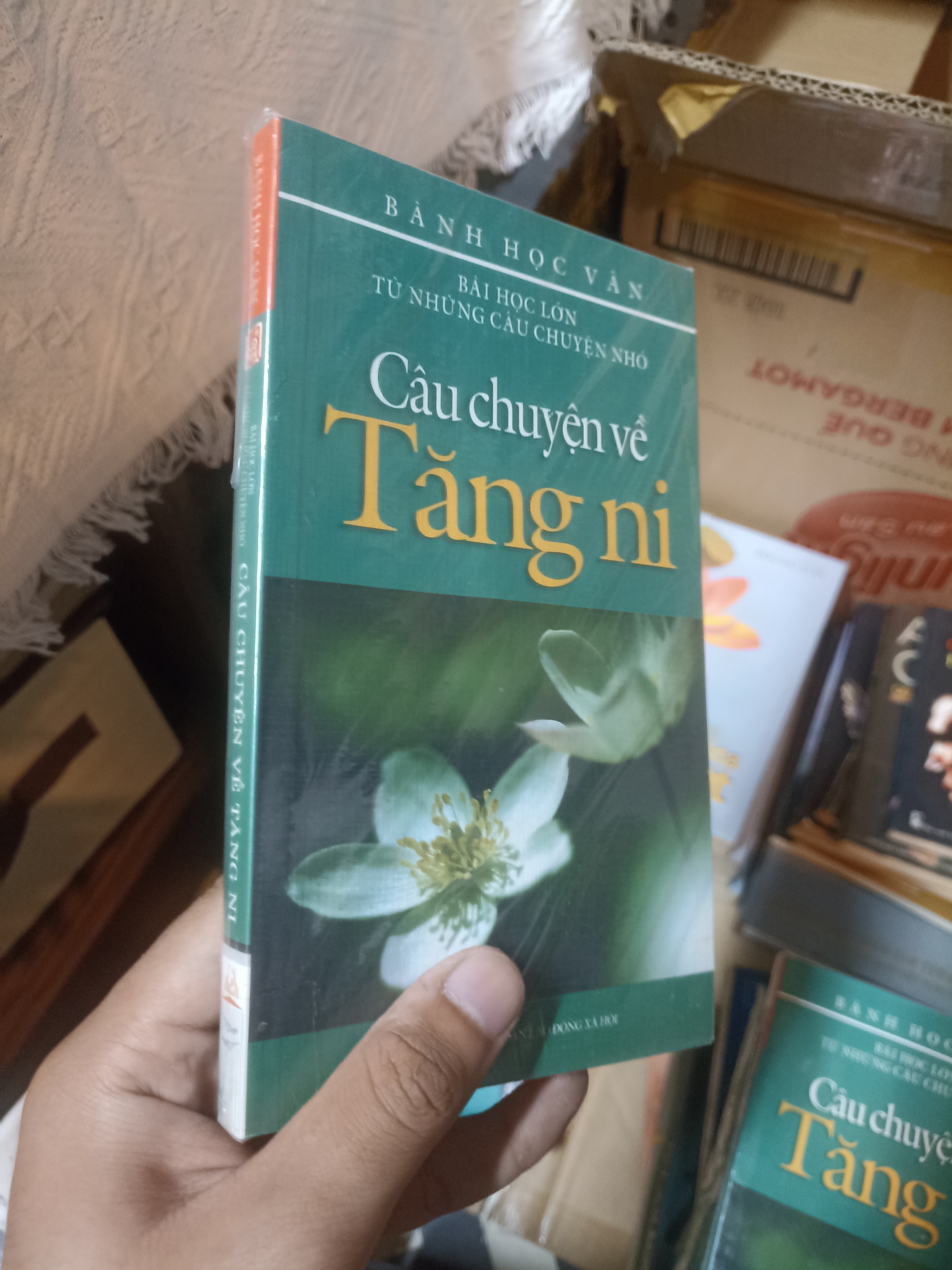 Câu chuyện về Tăng ni - Bành Học Vân (Phật giáo) NSX