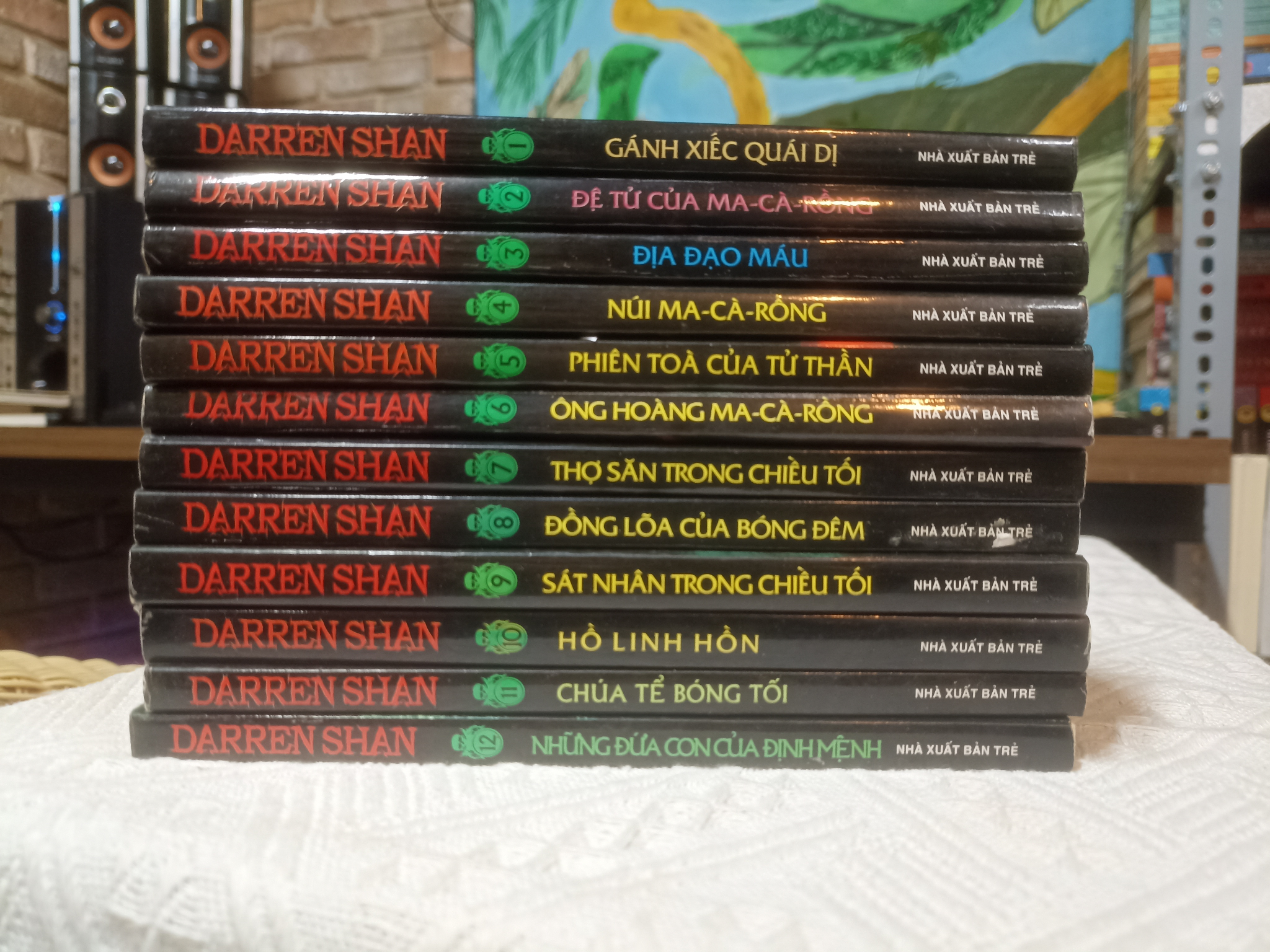 Những câu chuyện kỳ lạ của Darren Shan (Bộ 12 cuốn) (Truyện kinh dị) NSX