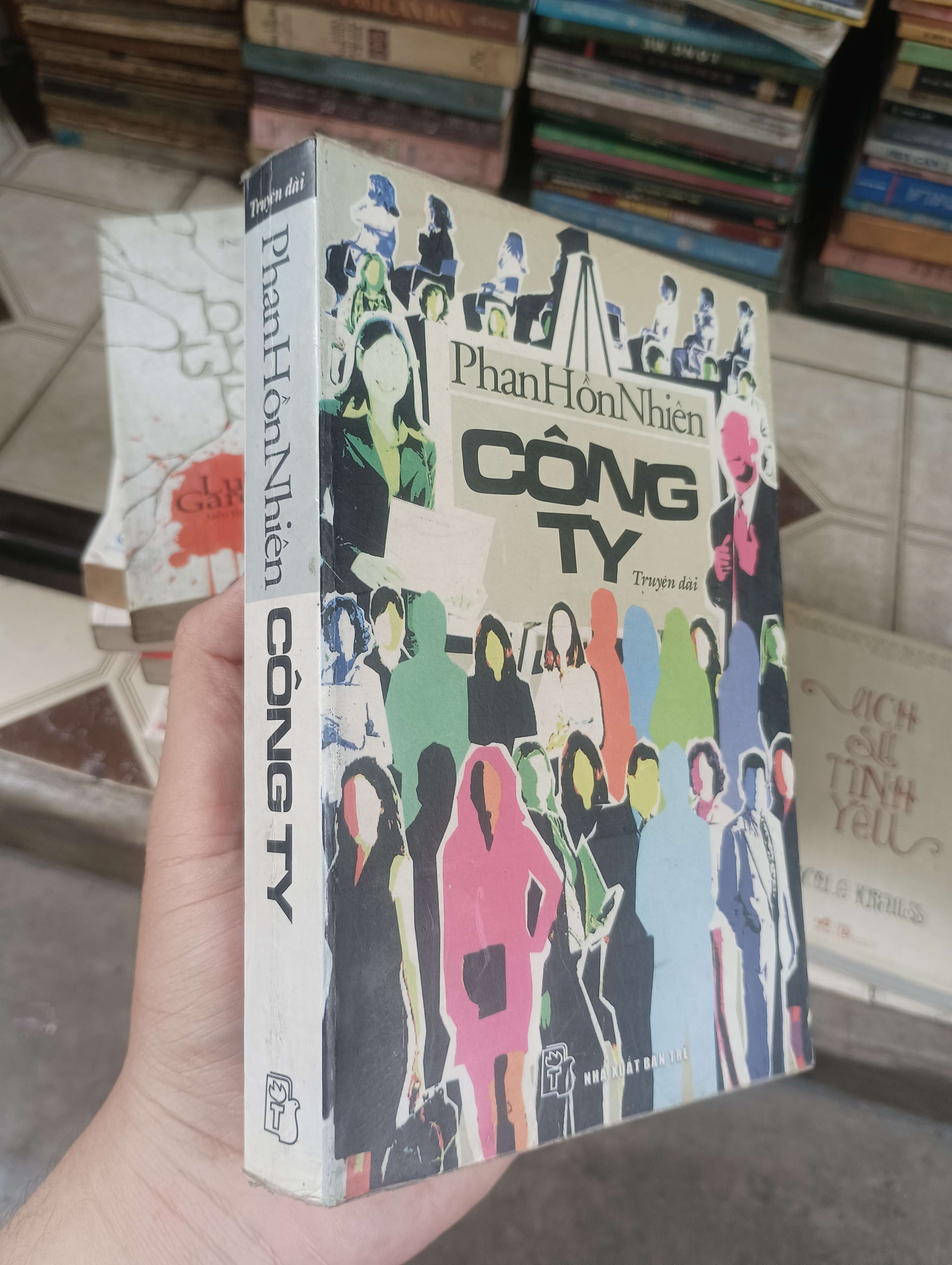 Công Ty - Phan Hồn Nhiên 2008 (Sách văn học) BGB